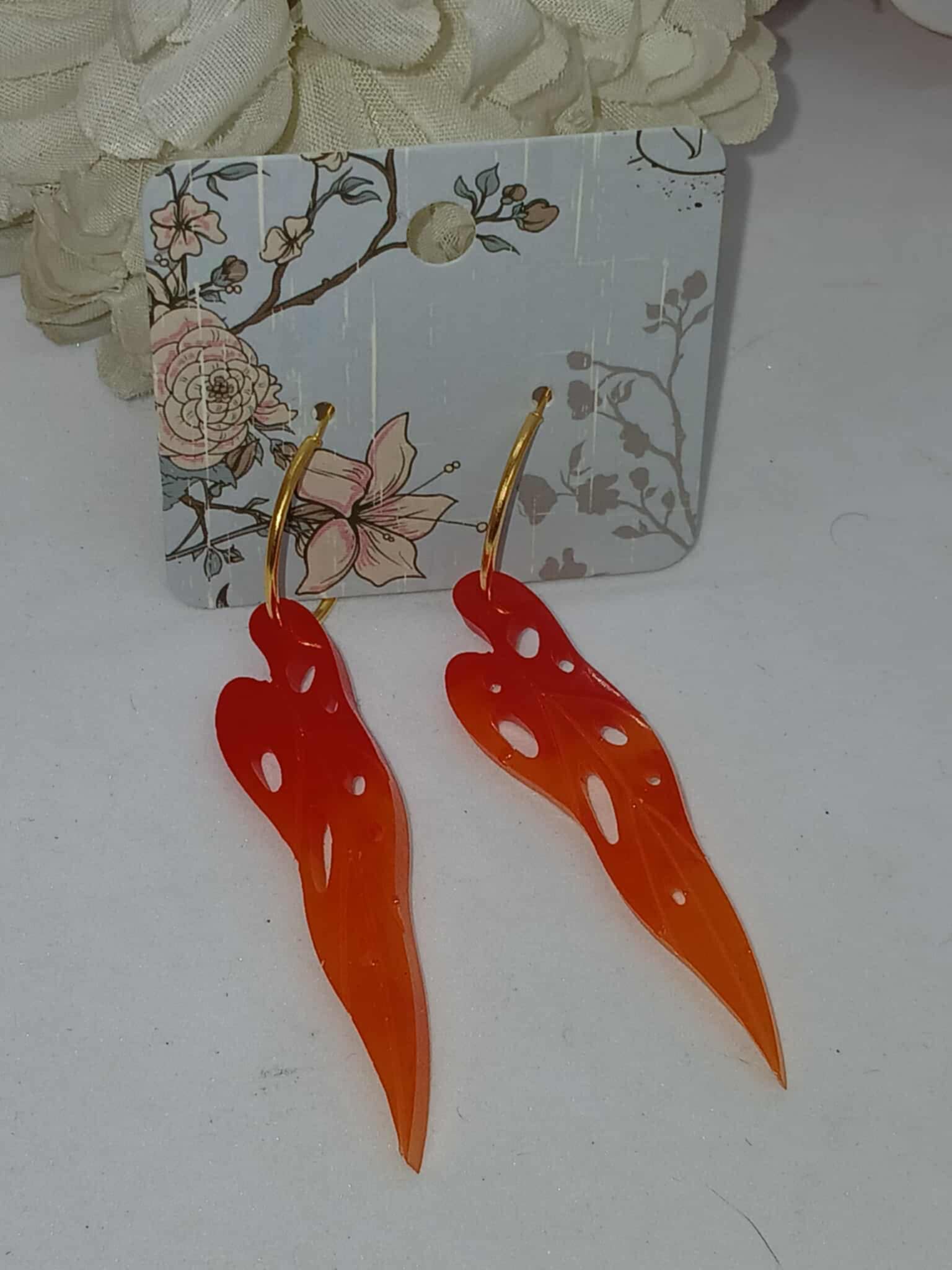 Boucles d'oreilles flamme / feuille rouge / orange
