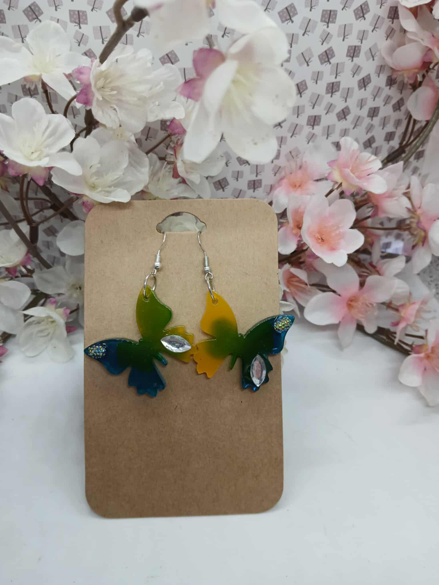 Boucles d’oreilles papillon bleu vert jaune