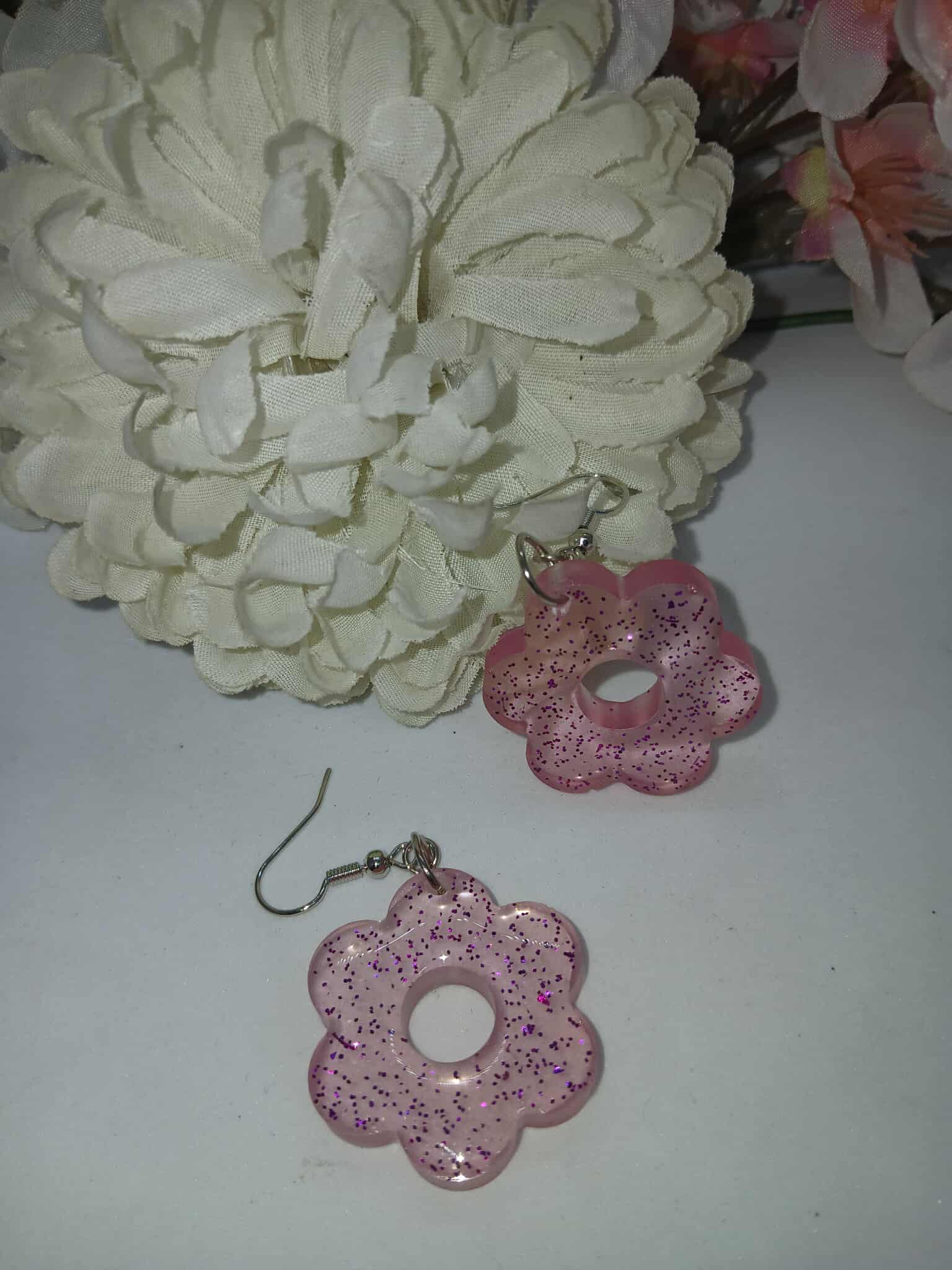 Boucles d’oreilles fleurs scintillantes rose pâle