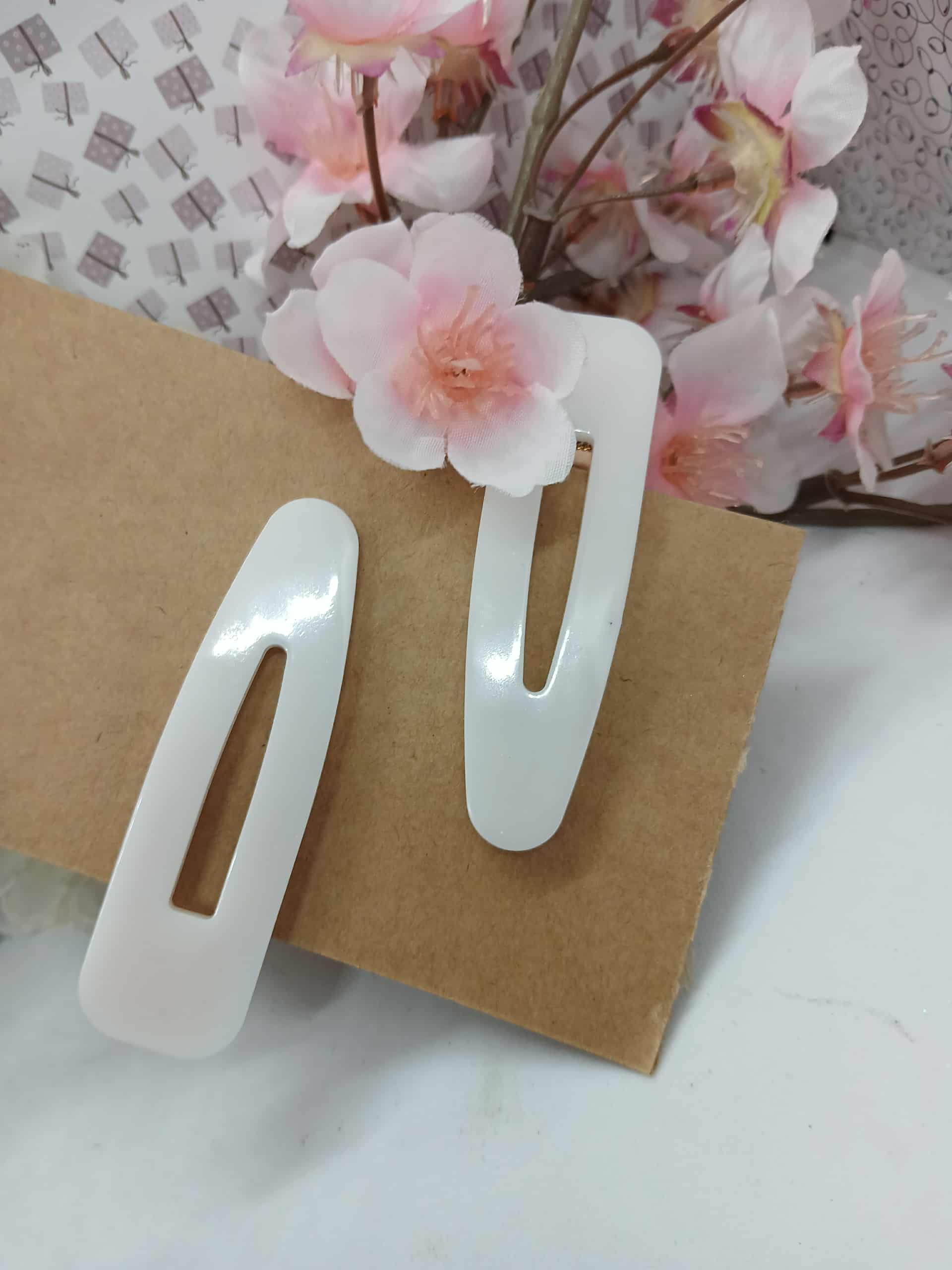 Barrettes JADE blanches