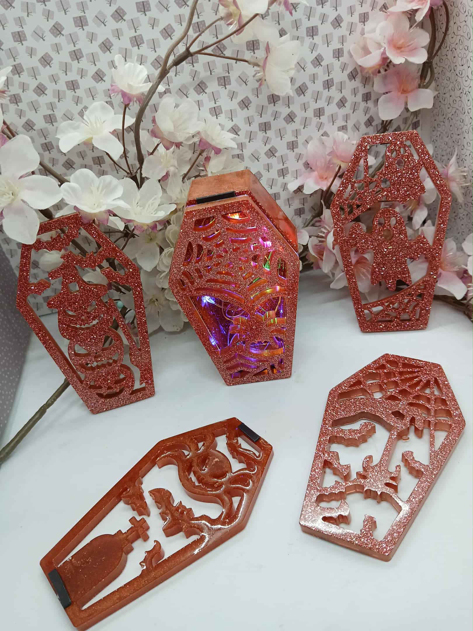 Boîtes décoratives cercueil en résine