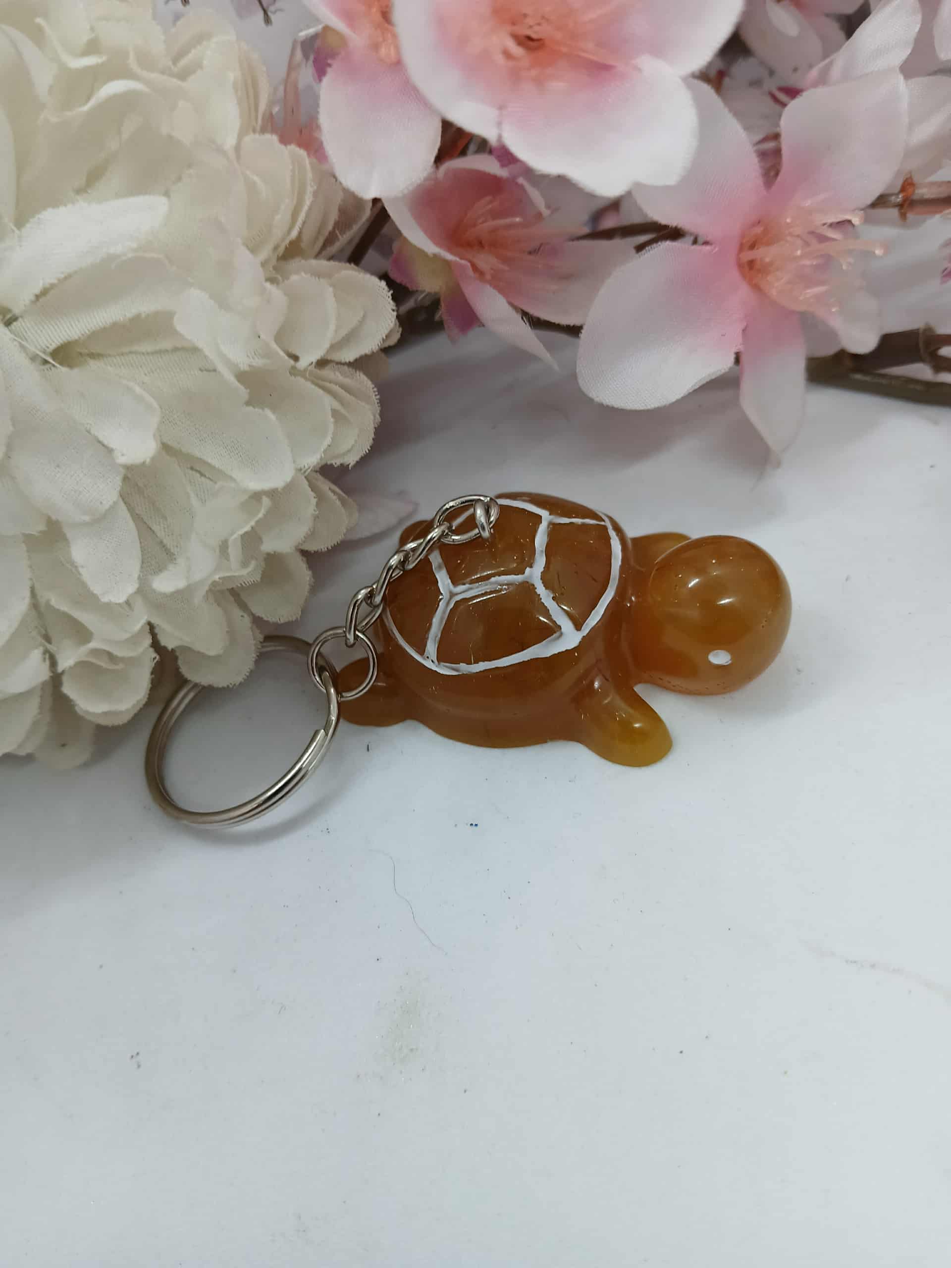 MAÏA Porte-clés tortue en résine