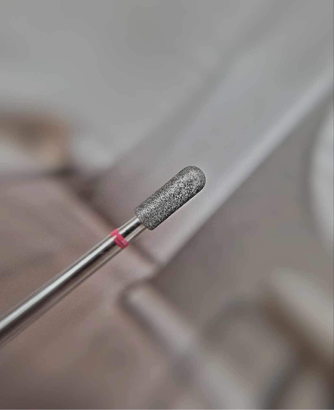 Diamond tip CYLINDER red