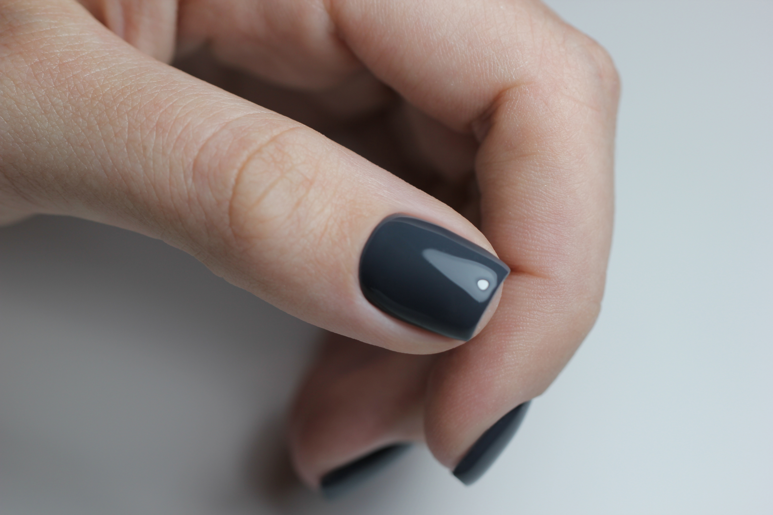 Victoria Boro GEL POLISH B5