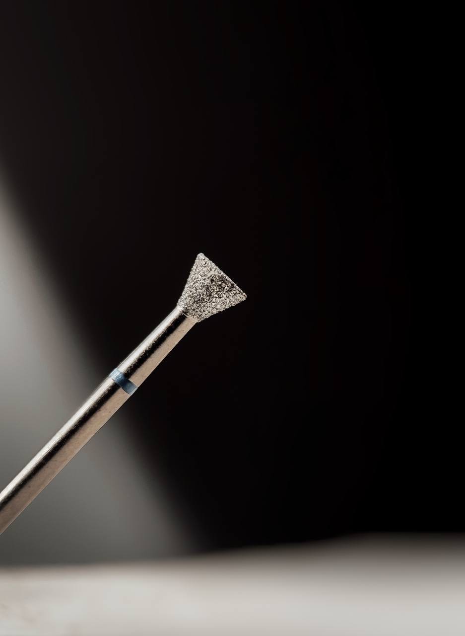 Diamond tip for side rollers blue