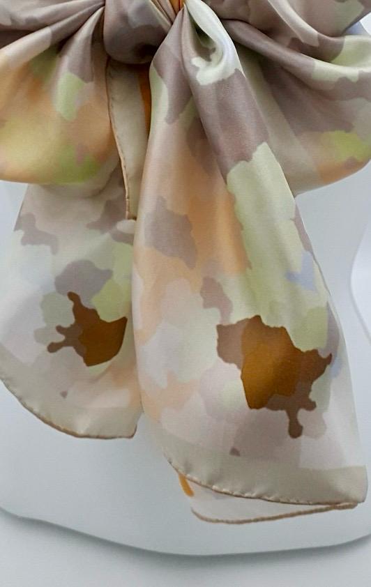 Echarpe en soie twill