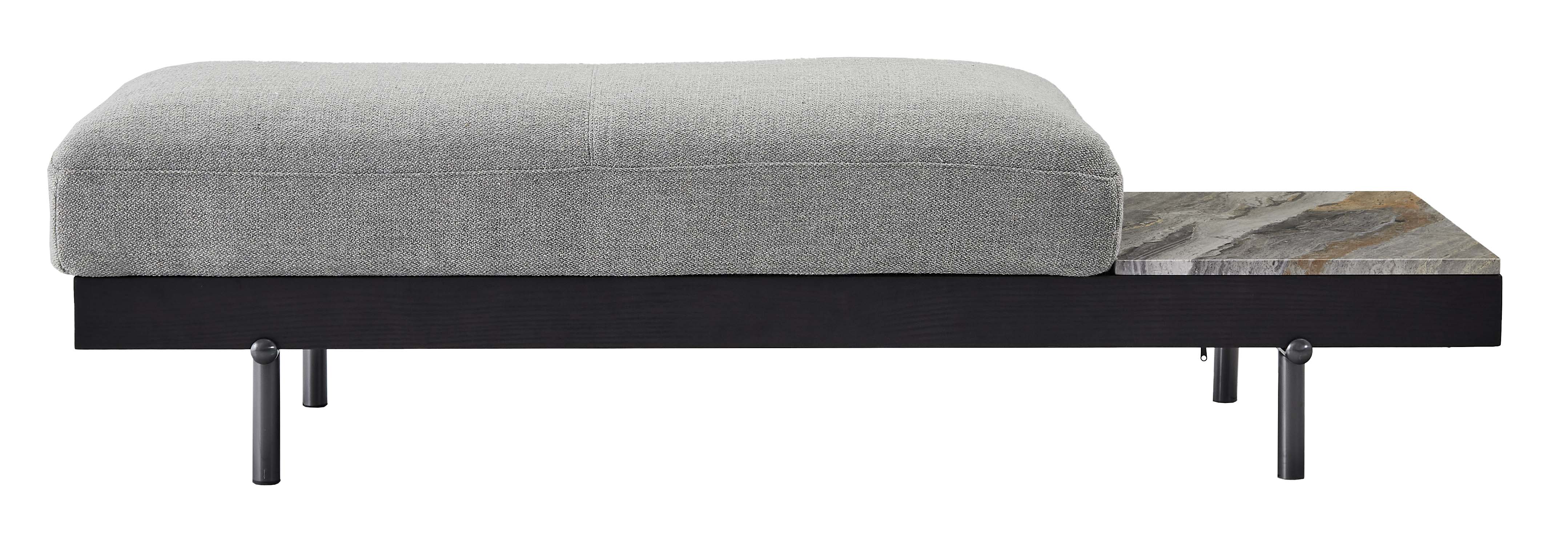 Lounge suolas V02