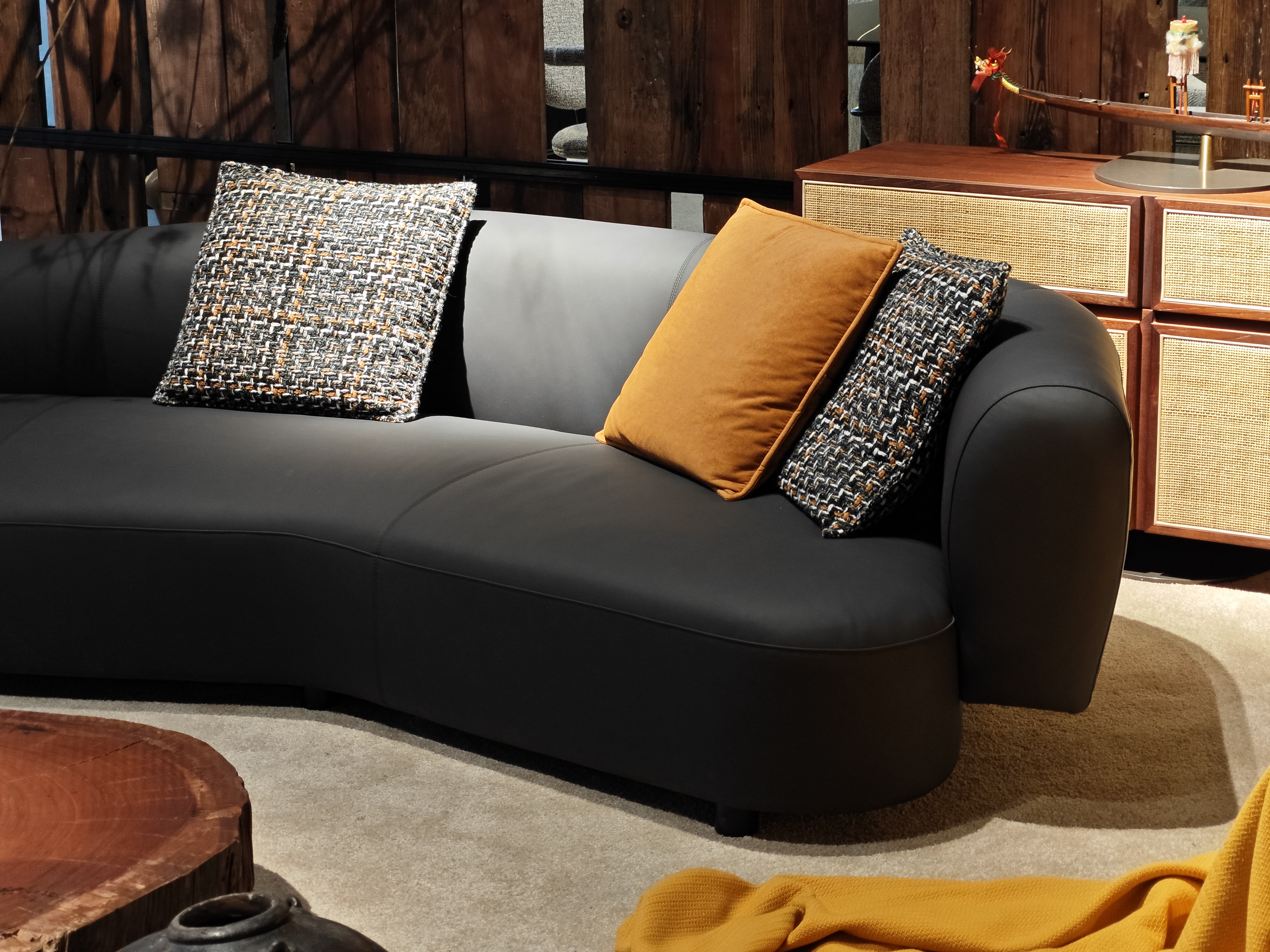 Sofa PV48
