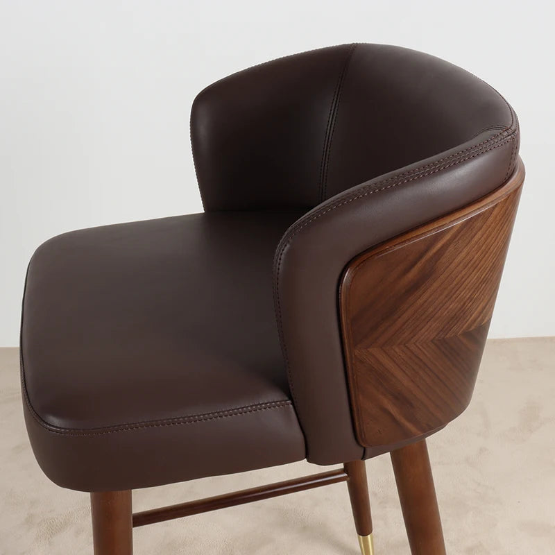 Pusbario kėdė TY50 Brown