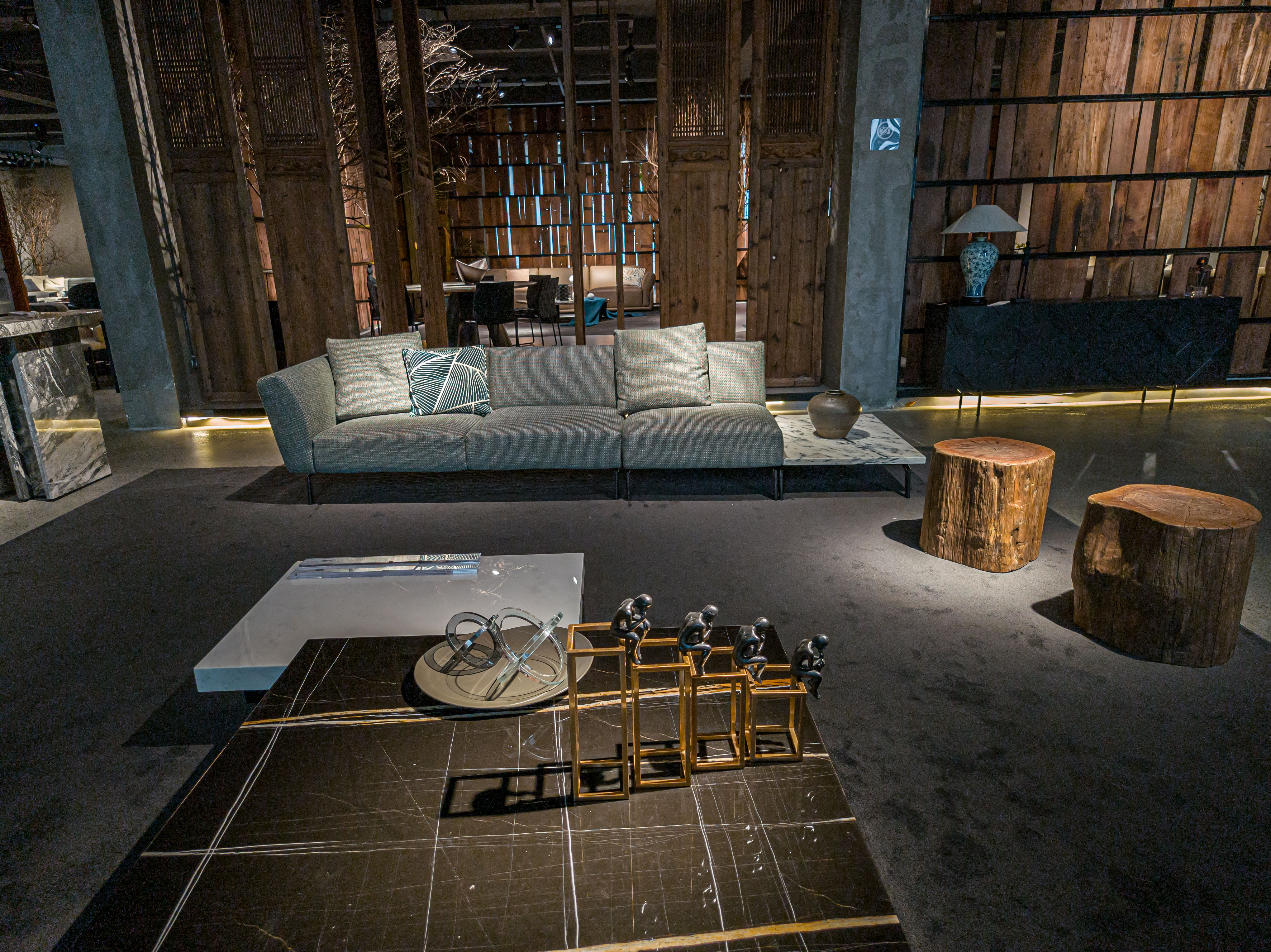 Sofa V232