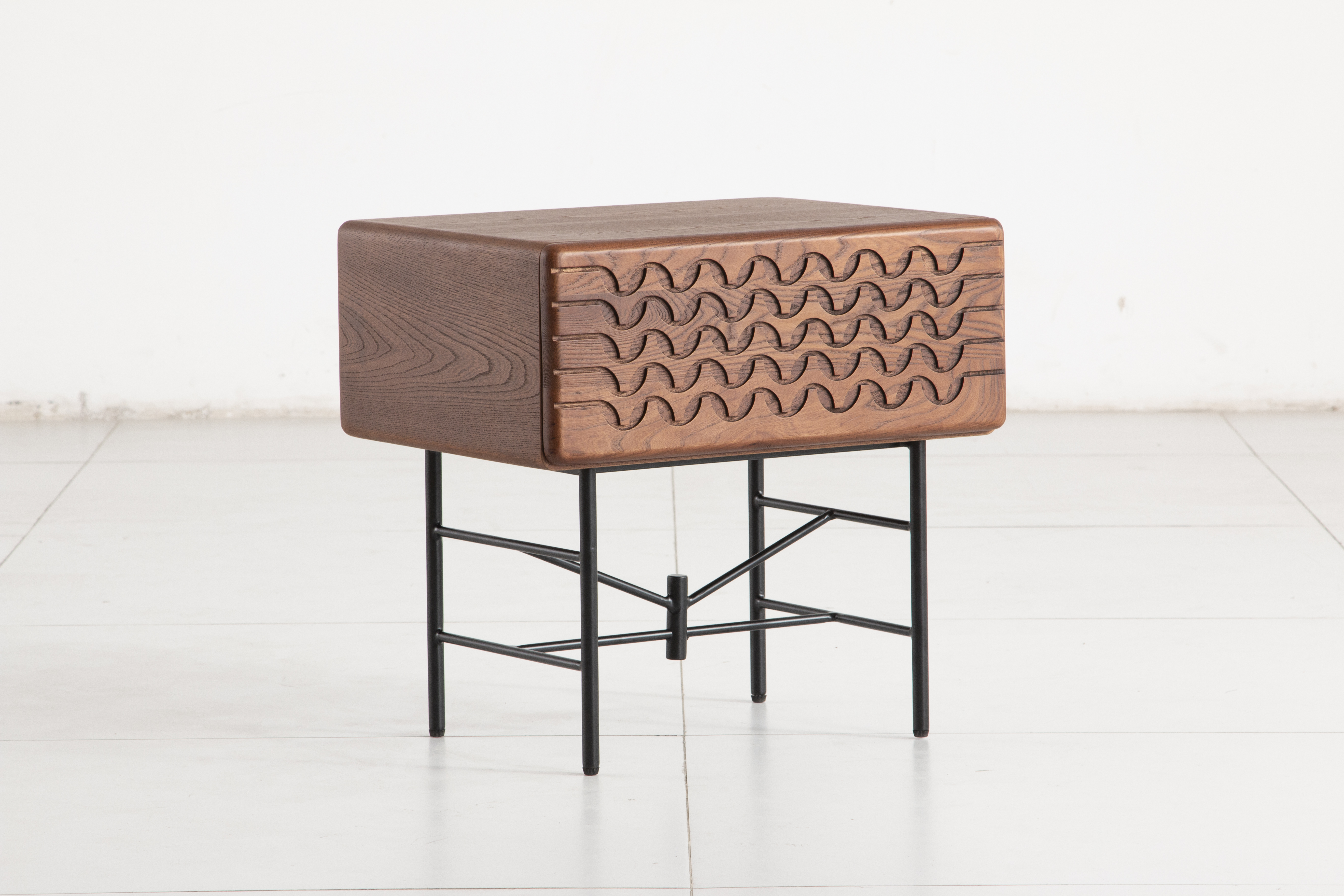 Naktinis staliukas ZL088