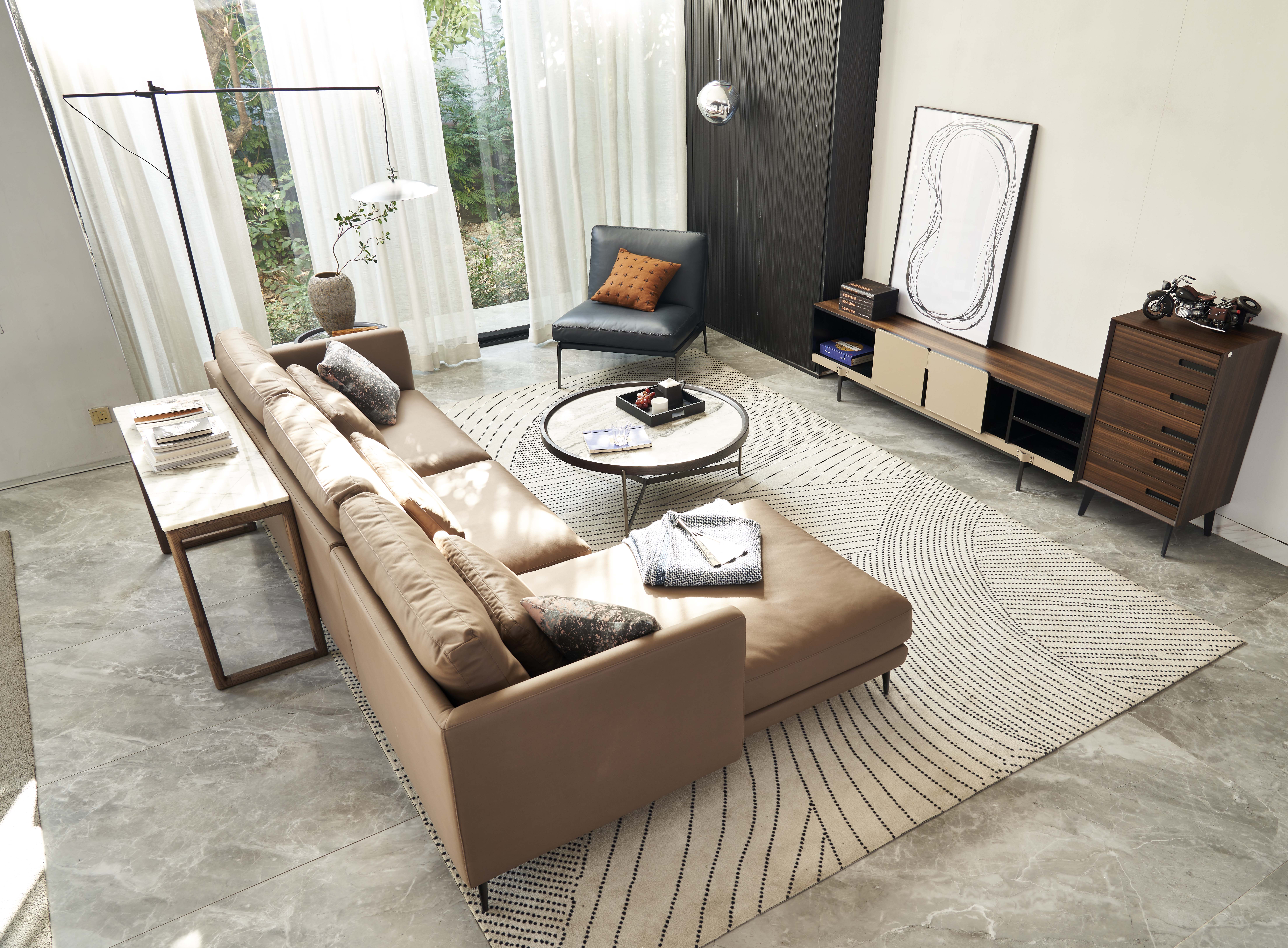 TV Staliukas QD02