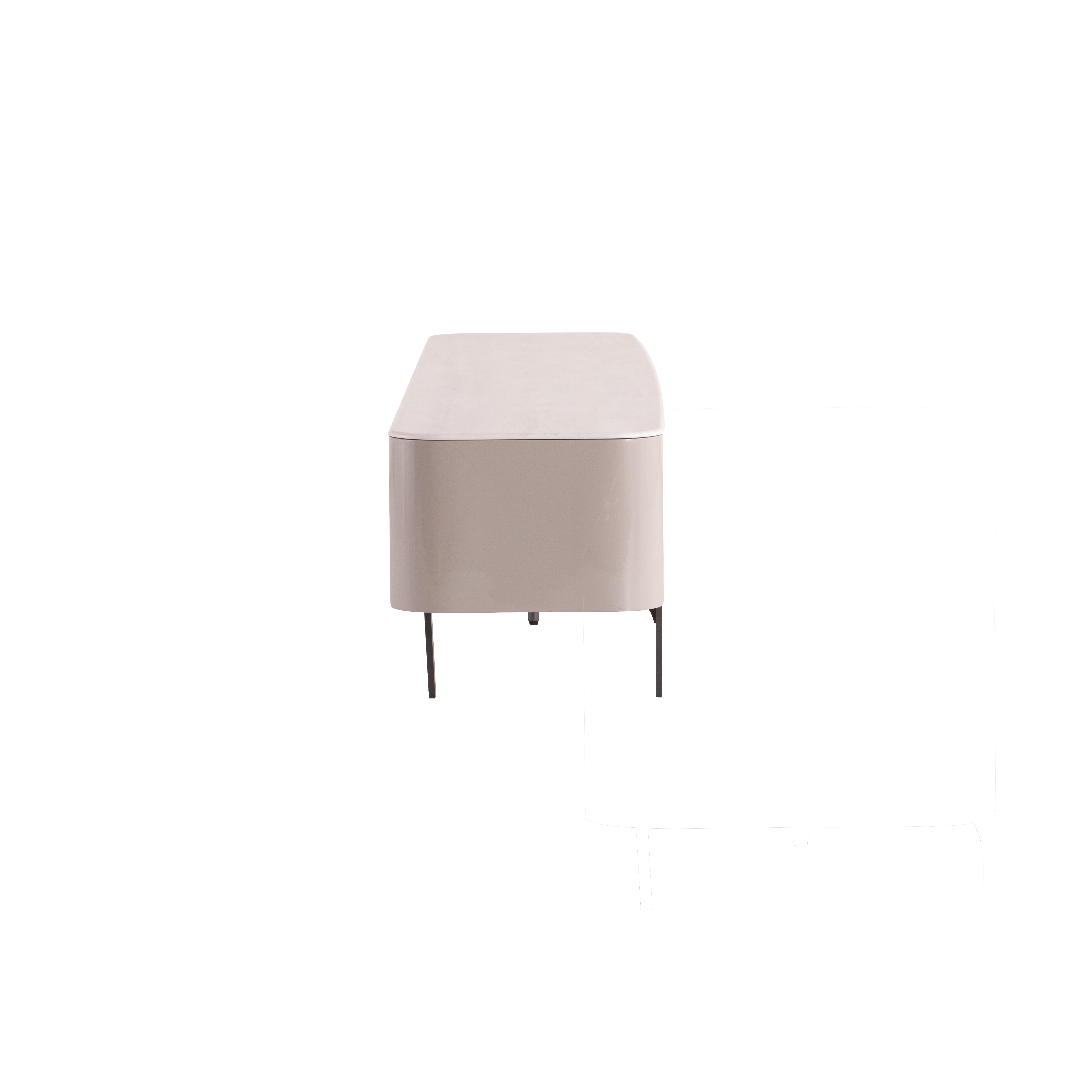TV Staliukas FD332