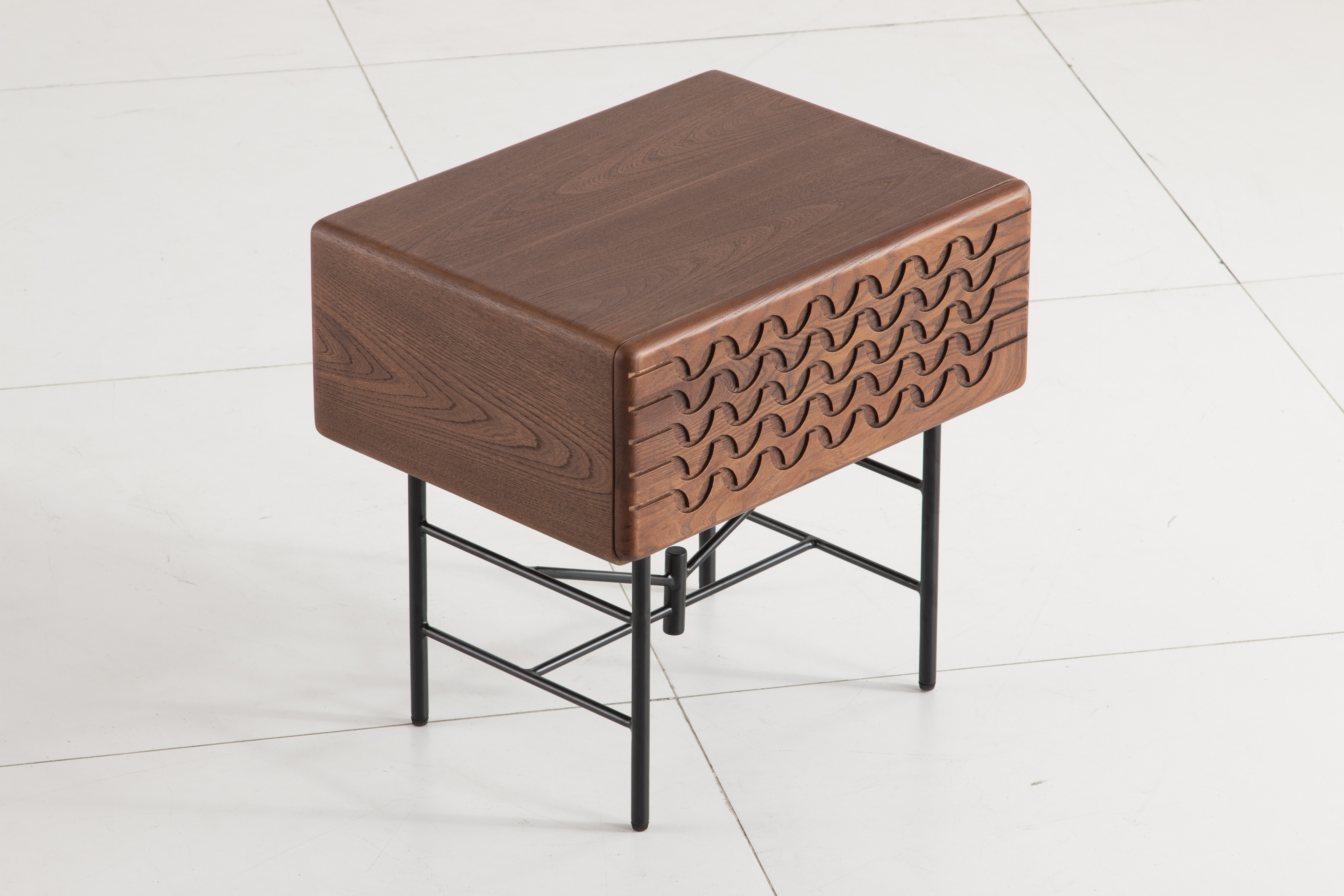 Naktinis staliukas ZL088