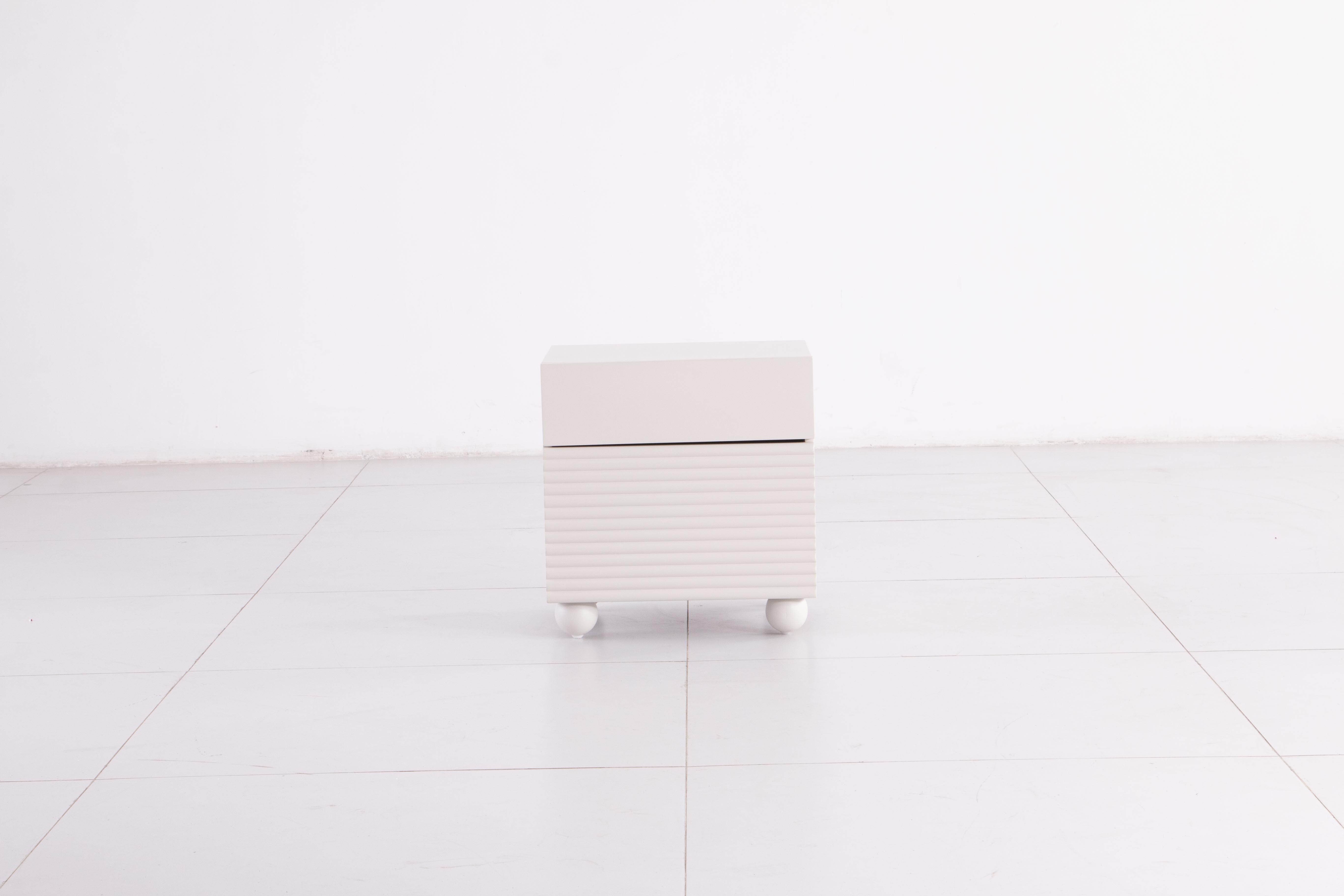 Naktinis Staliukas FL96