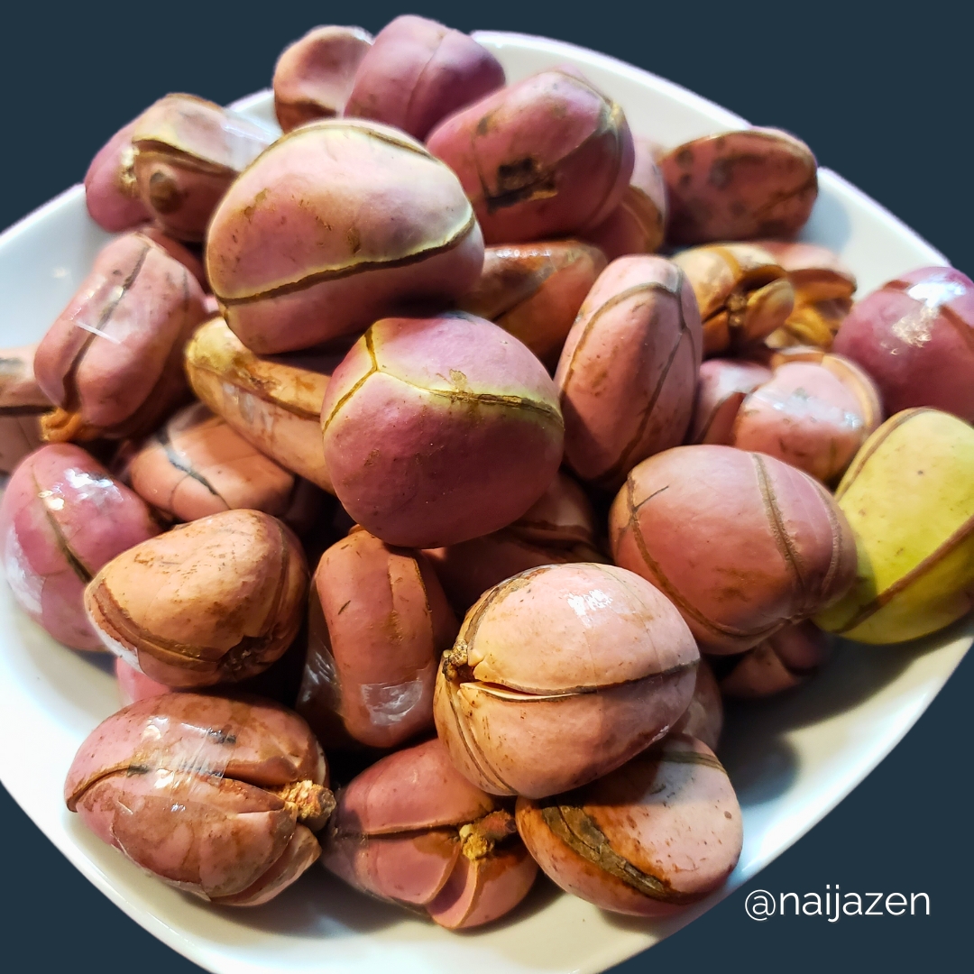Kola Nut (Obi Abata) 4 Lobed Kolanut 