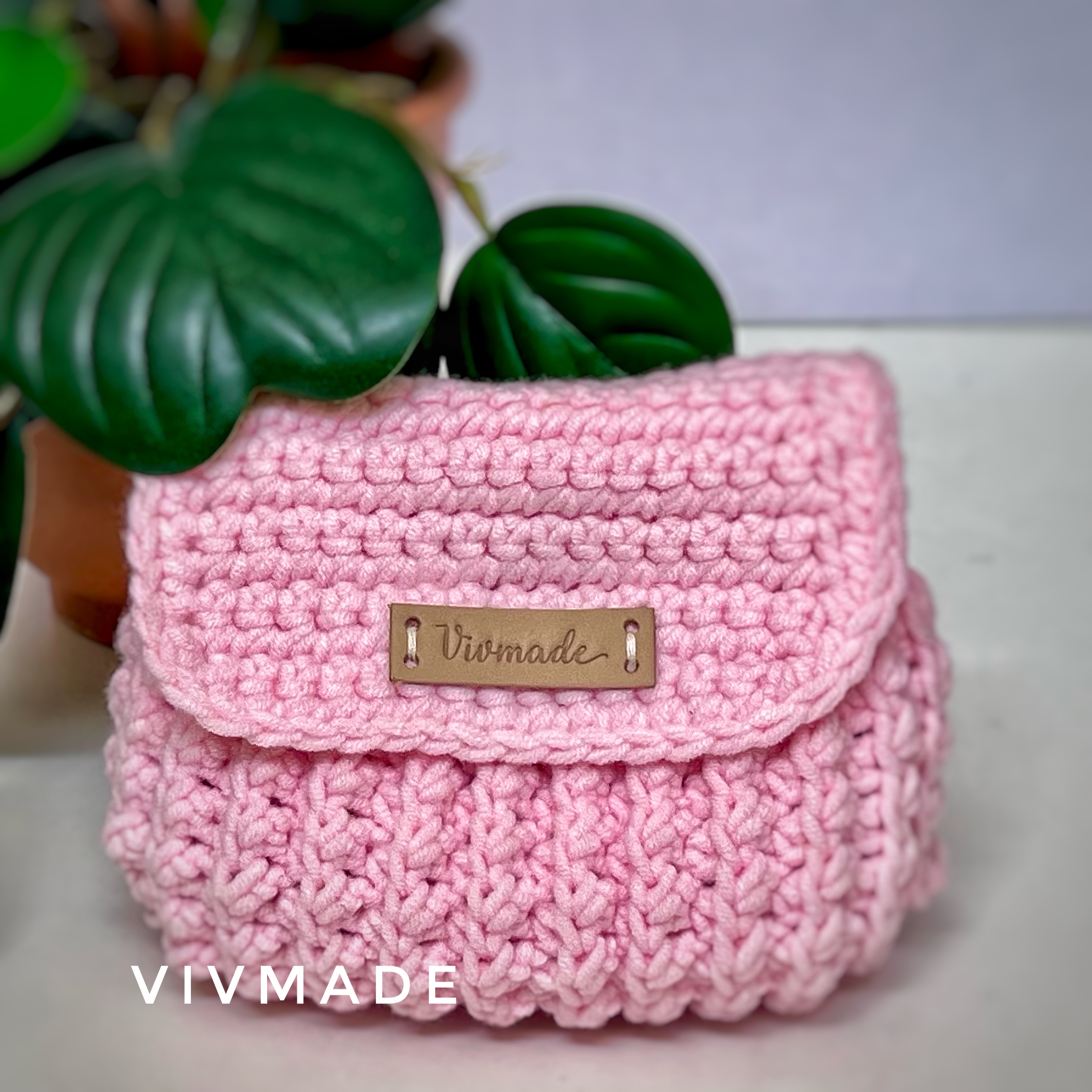 Nano and Mini Pouch