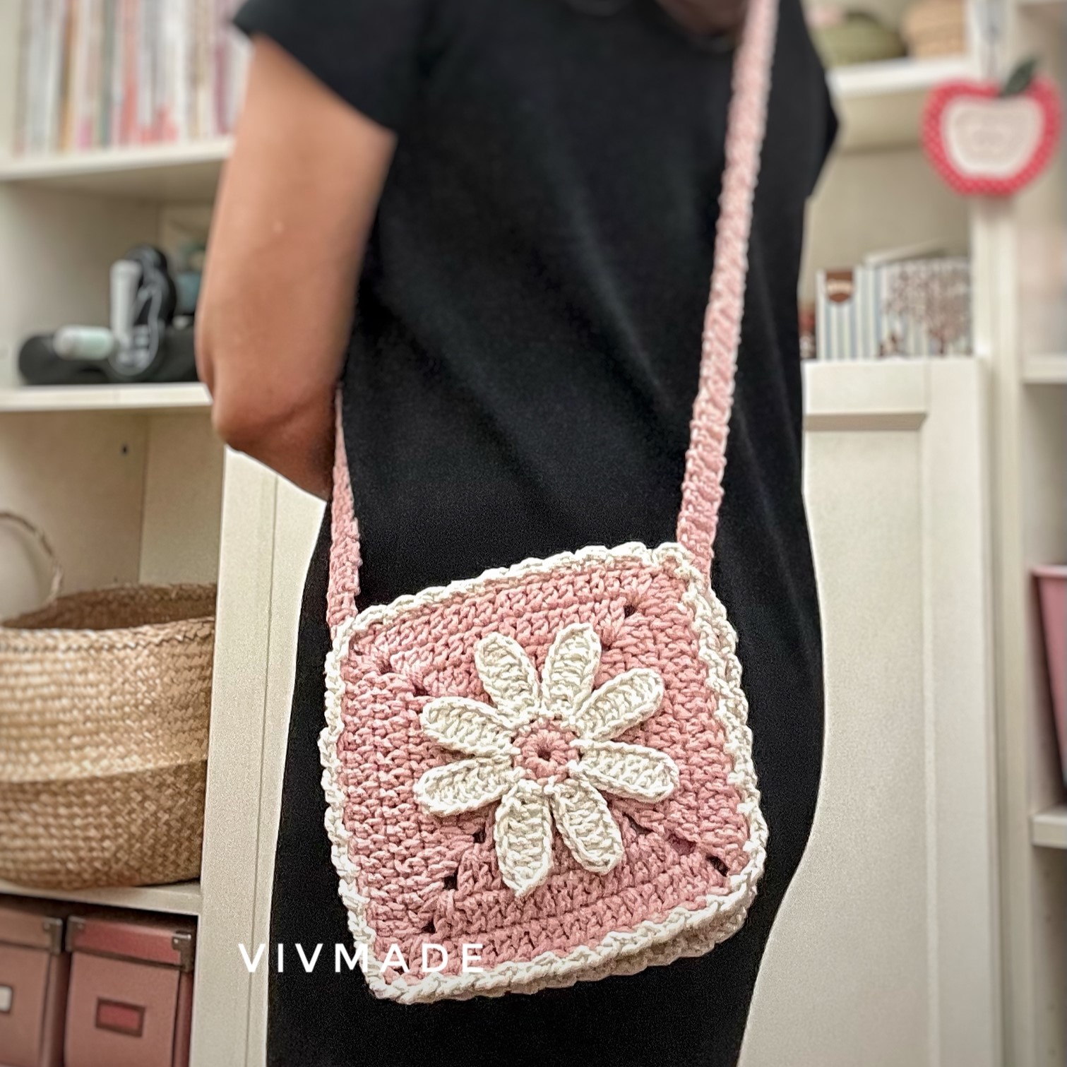 Daisy Square Bag