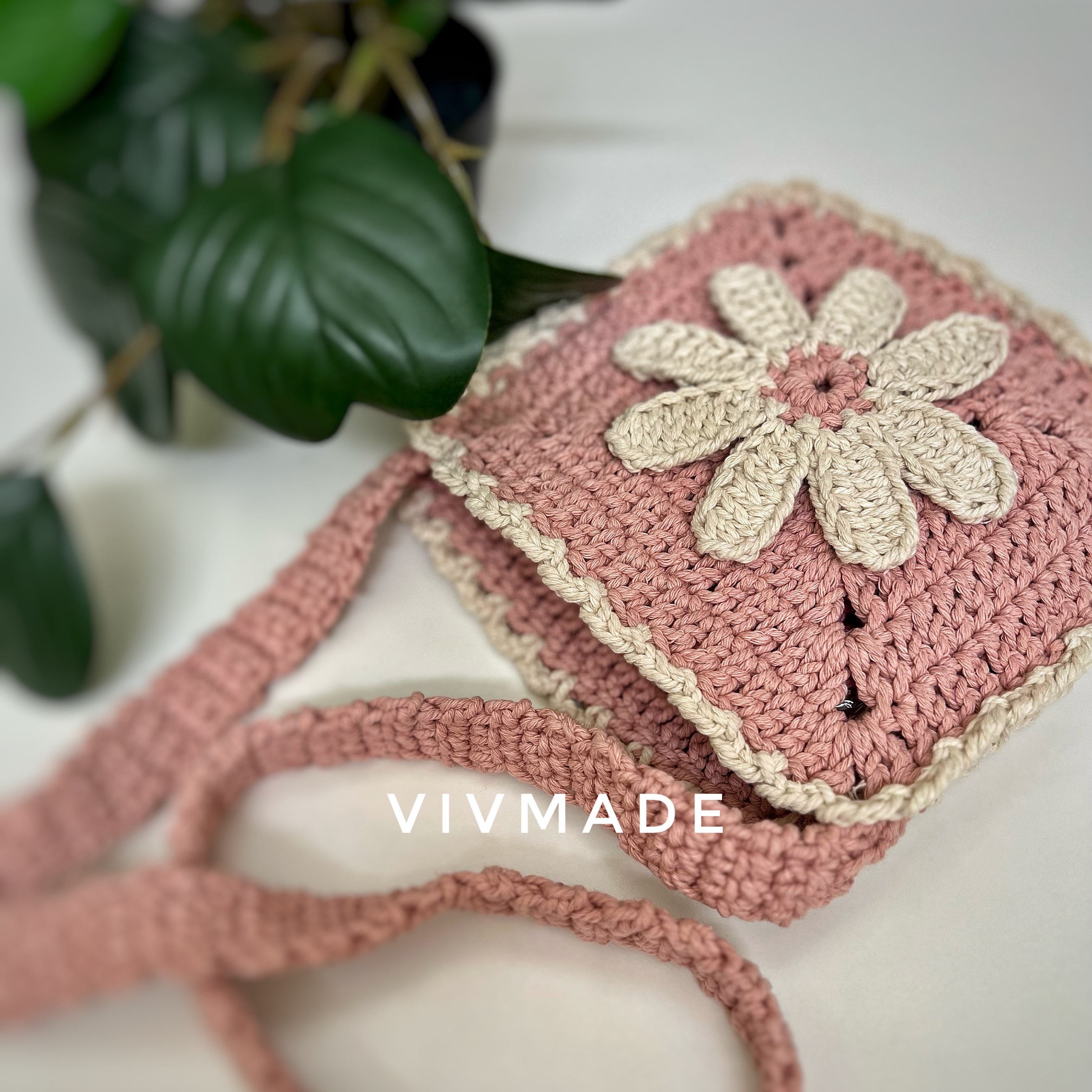Daisy Square Bag