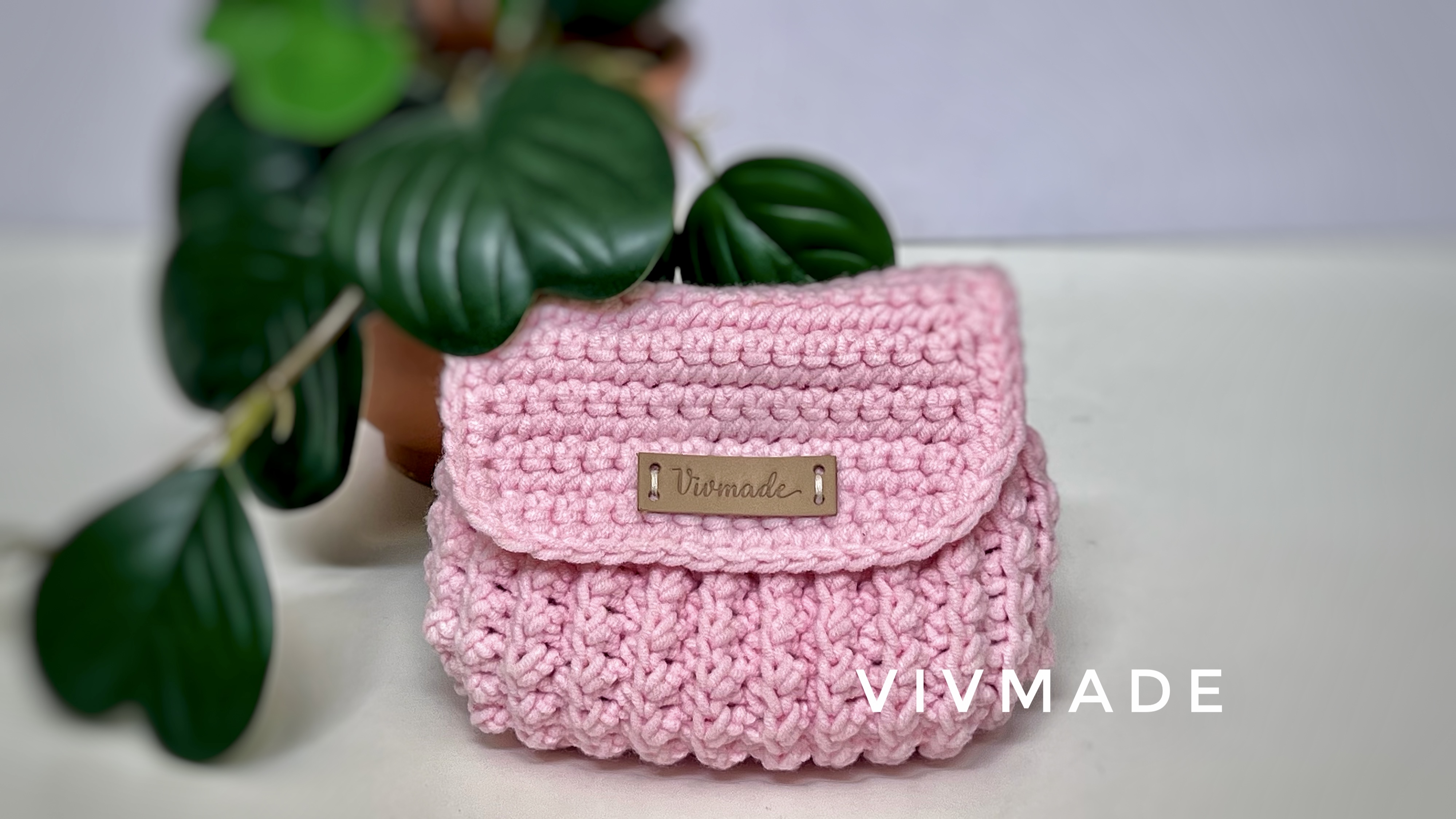 Nano and Mini Pouch