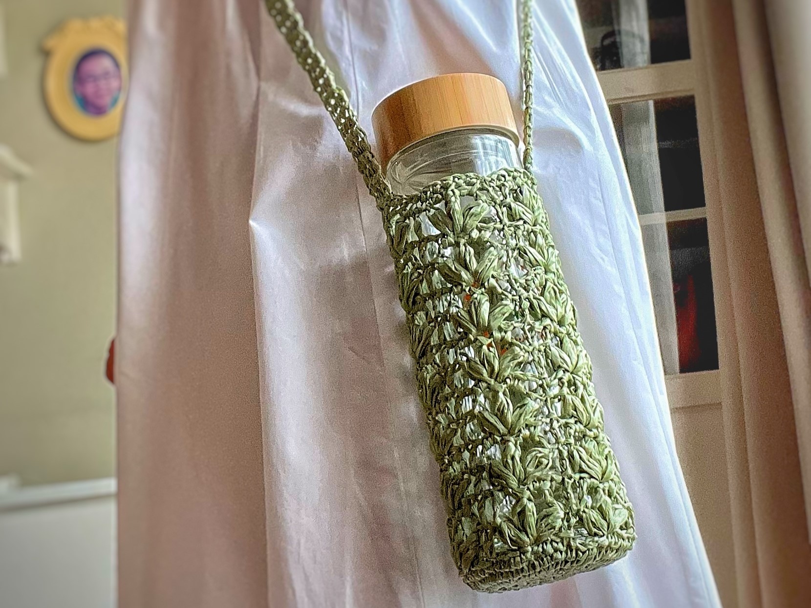 Water Bottle Holder - Lotus