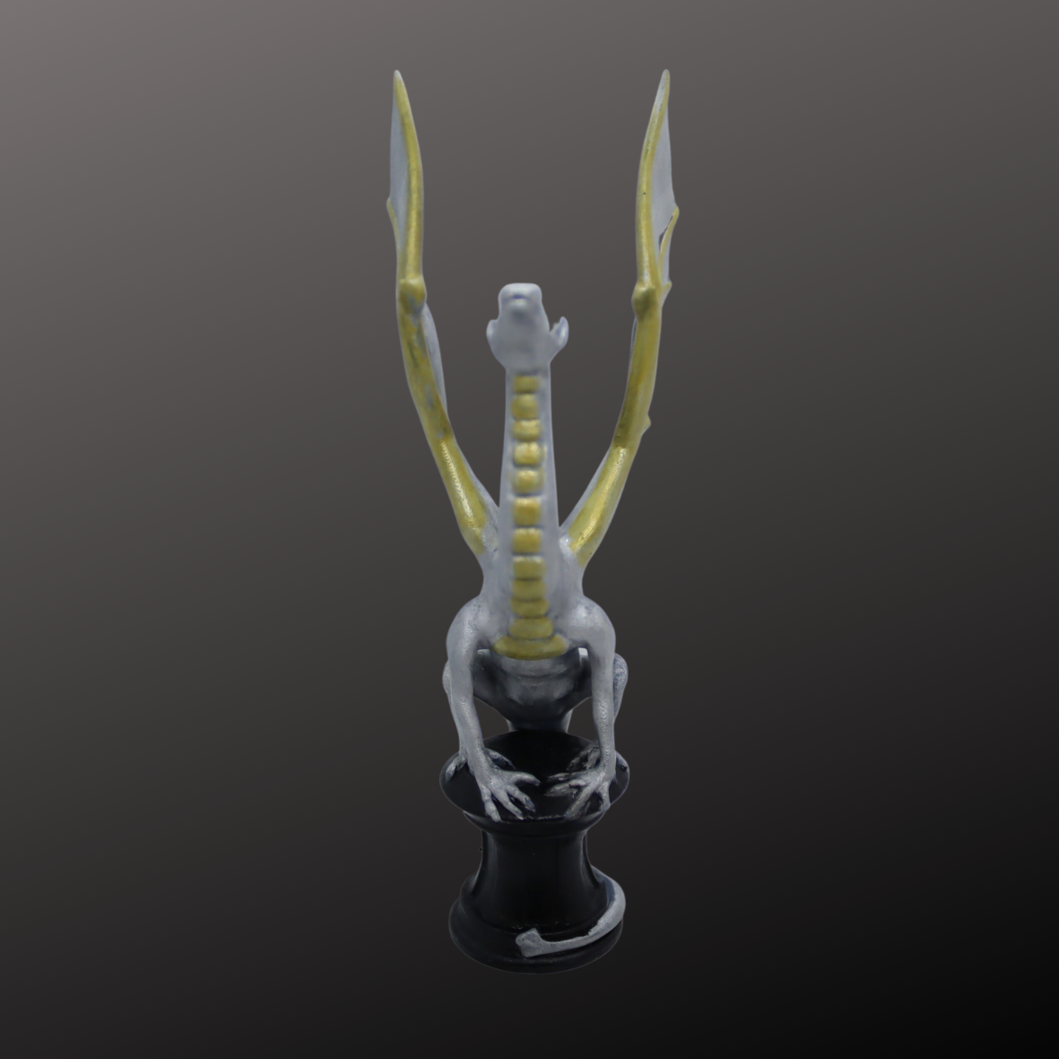 DRAGON gris sur socle