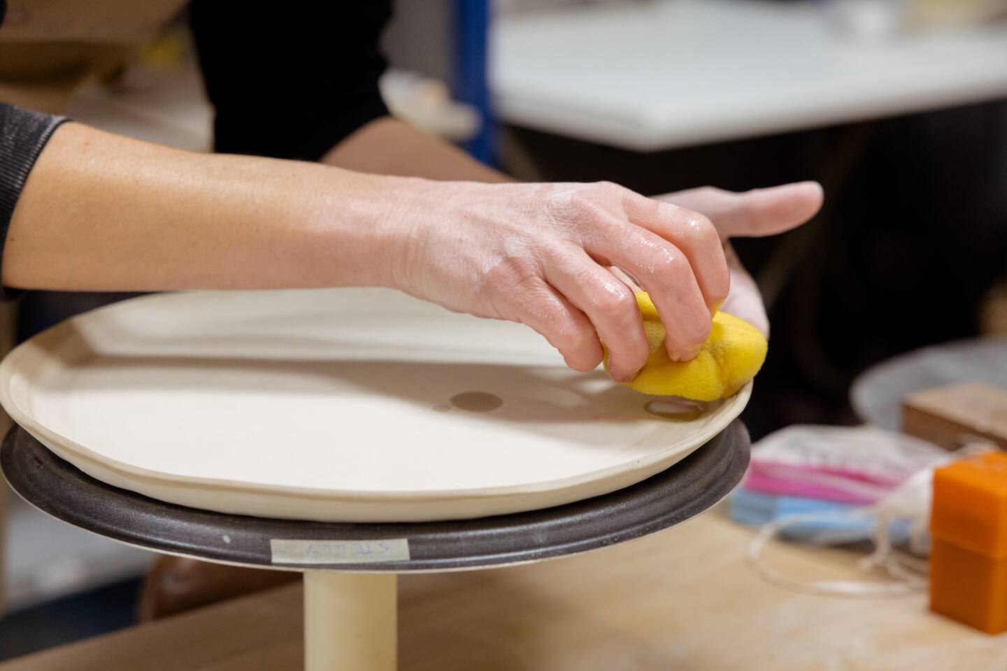 Cours de poterie - Samedi 18.10.2025 [13h30-15h30]