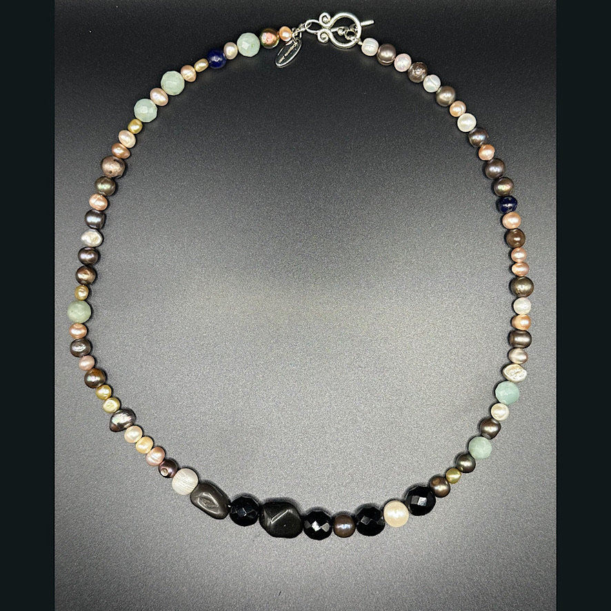 Lustrous Light Necklace