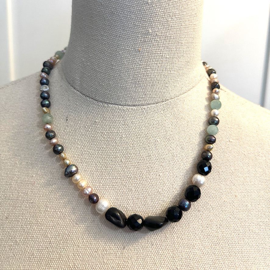 Lustrous Light Necklace