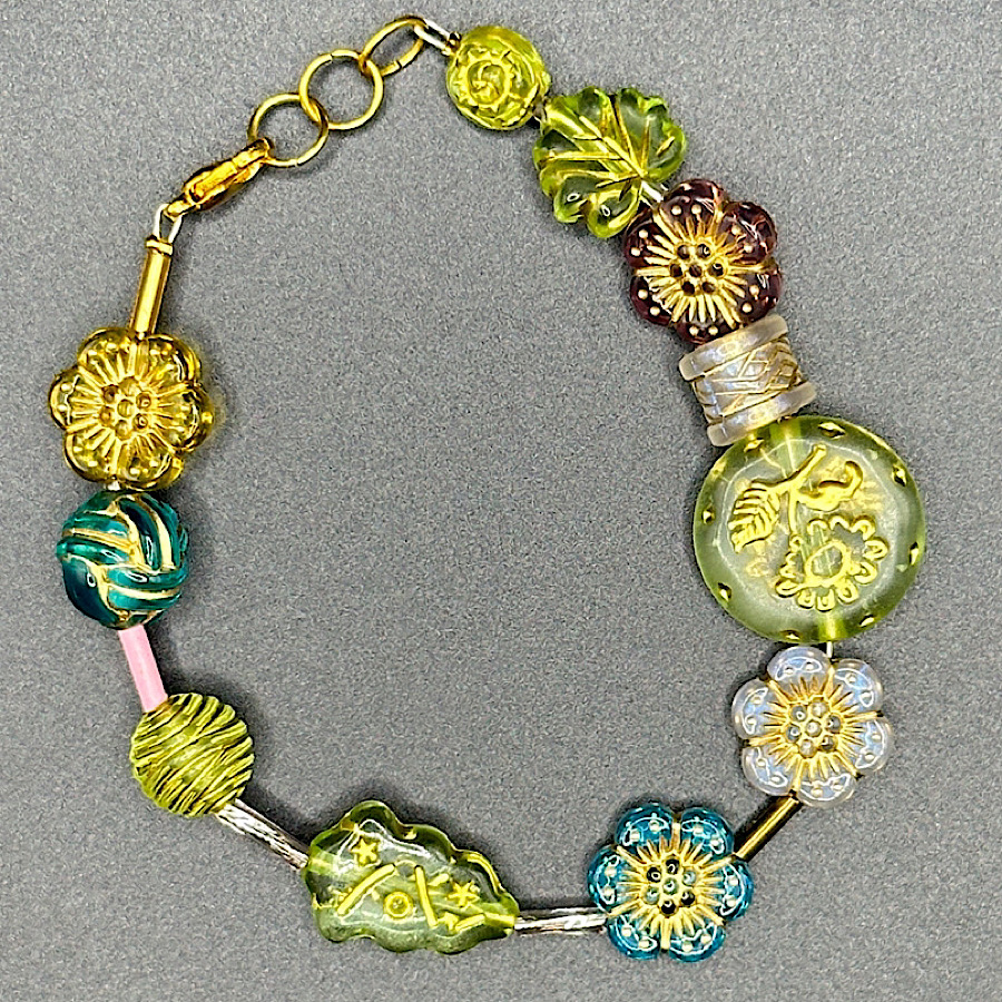 Pirate Treasure Cool Girls Bracelet Small