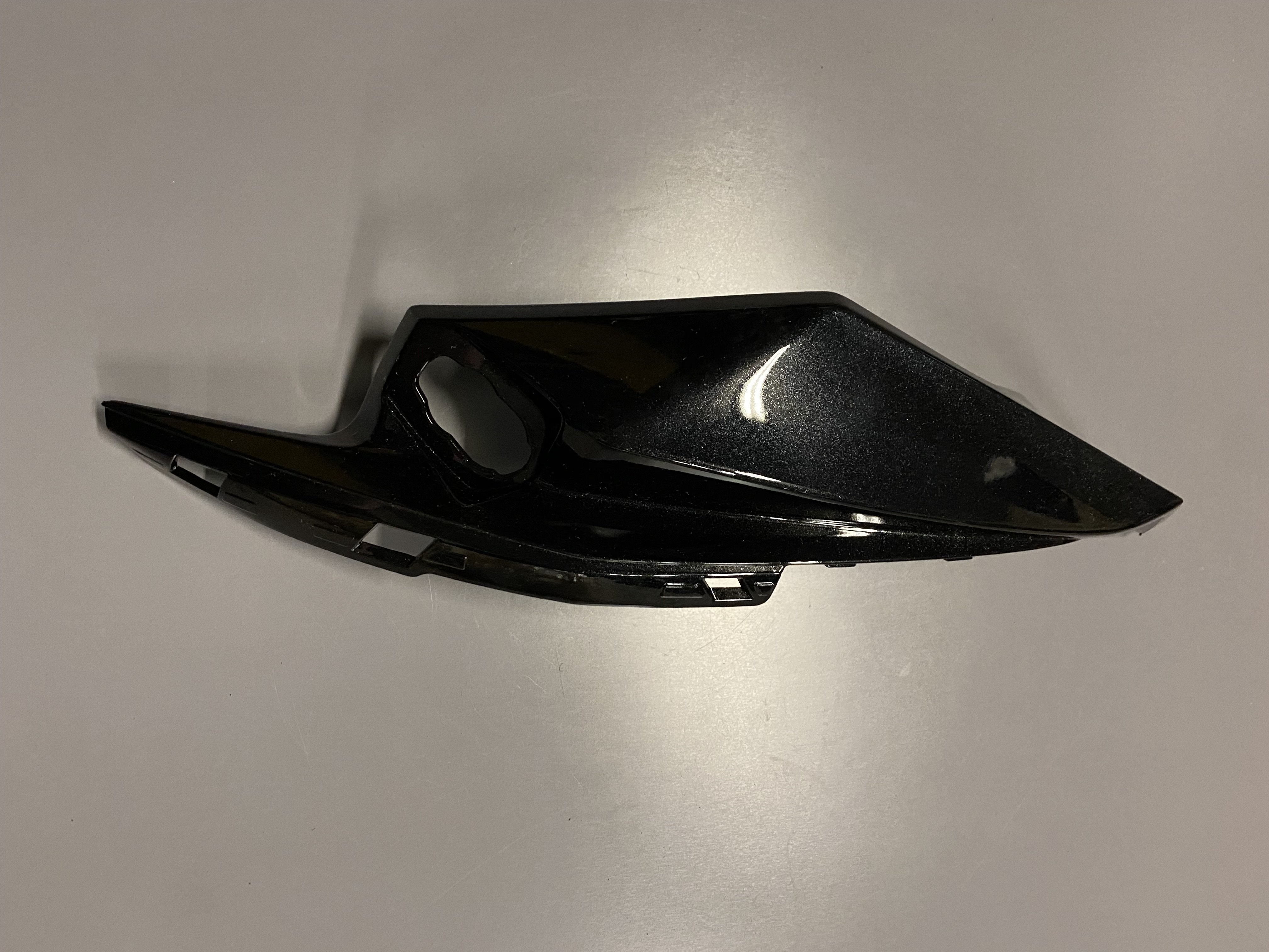 Kawasaki Z750R priekinis K.P plastikas 55028-0360-660