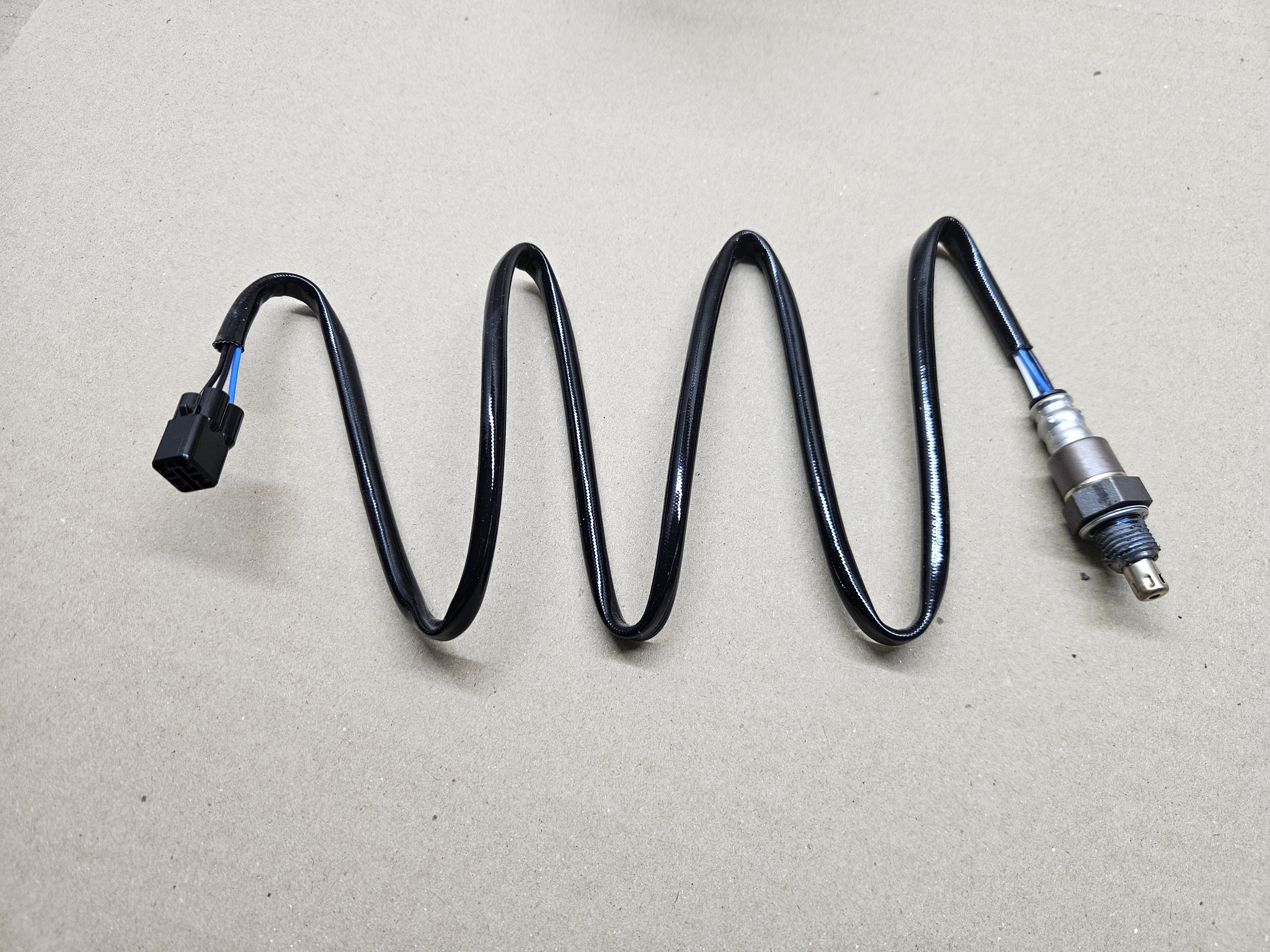 Lambda zondas - deguonies daviklis  Yamaha MT XSR Tracer R1