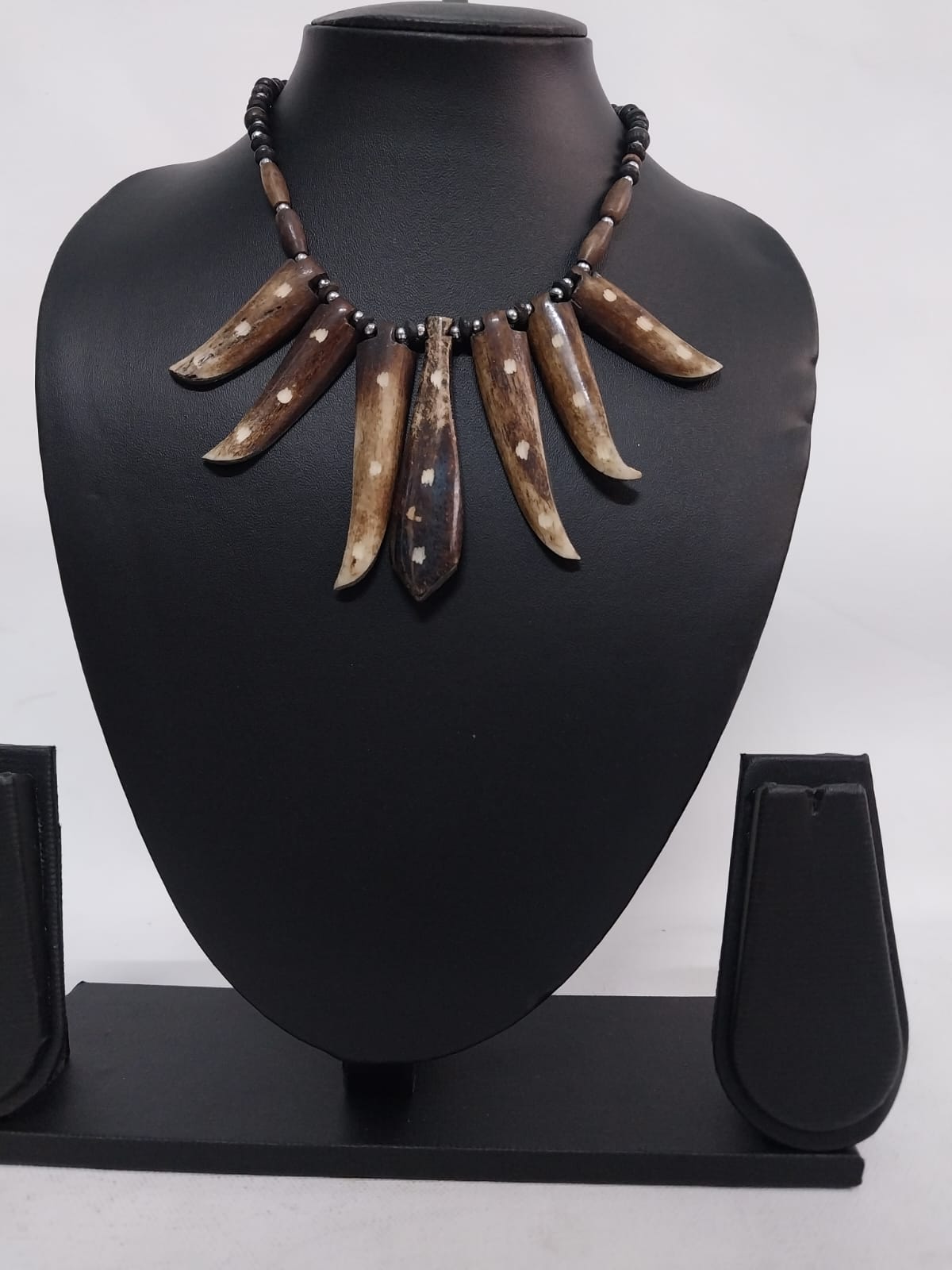 Hand-carved Treasures: Camel Bone Necklace Collection