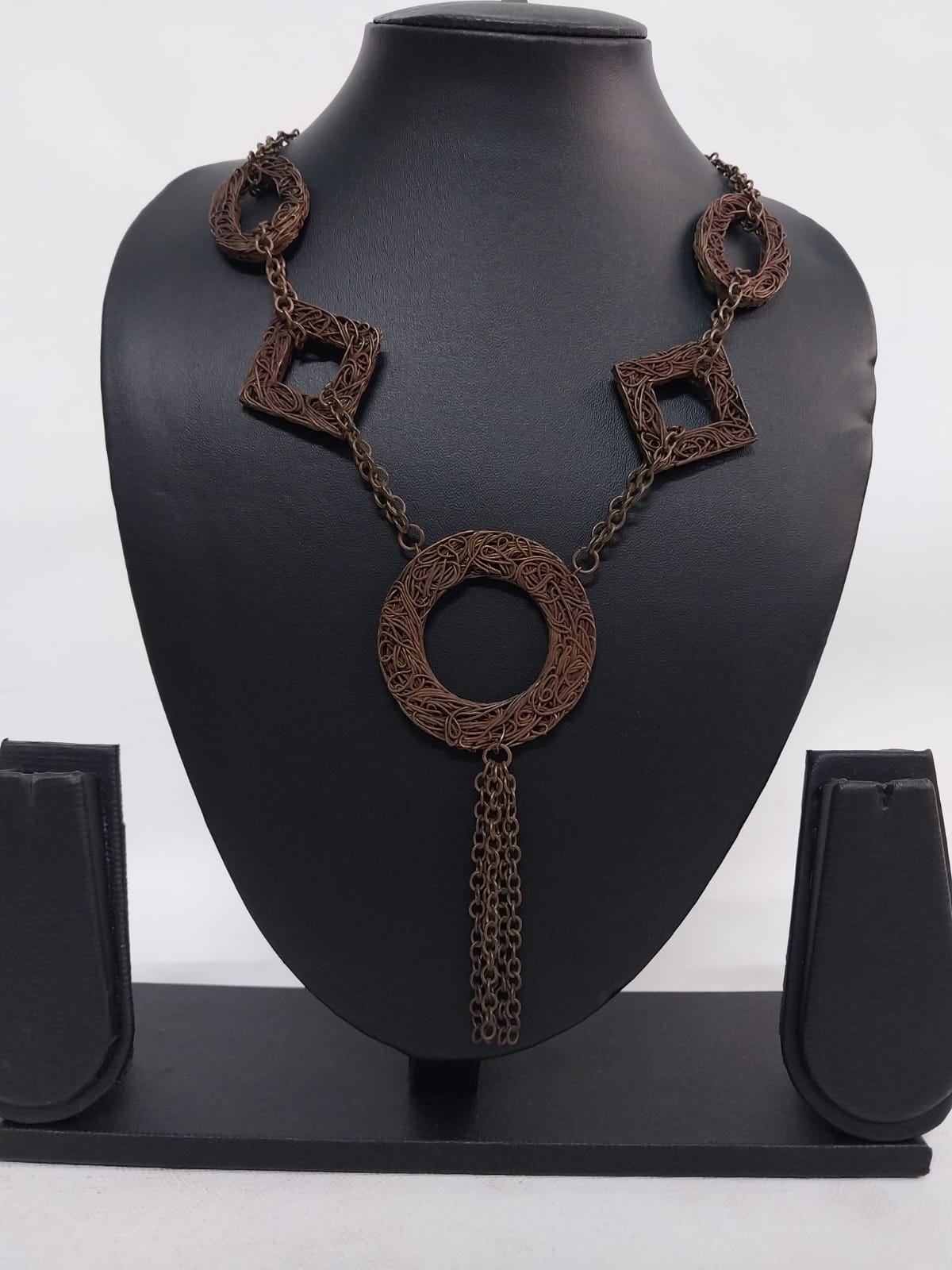 Health and Style: Pure Copper Necklace