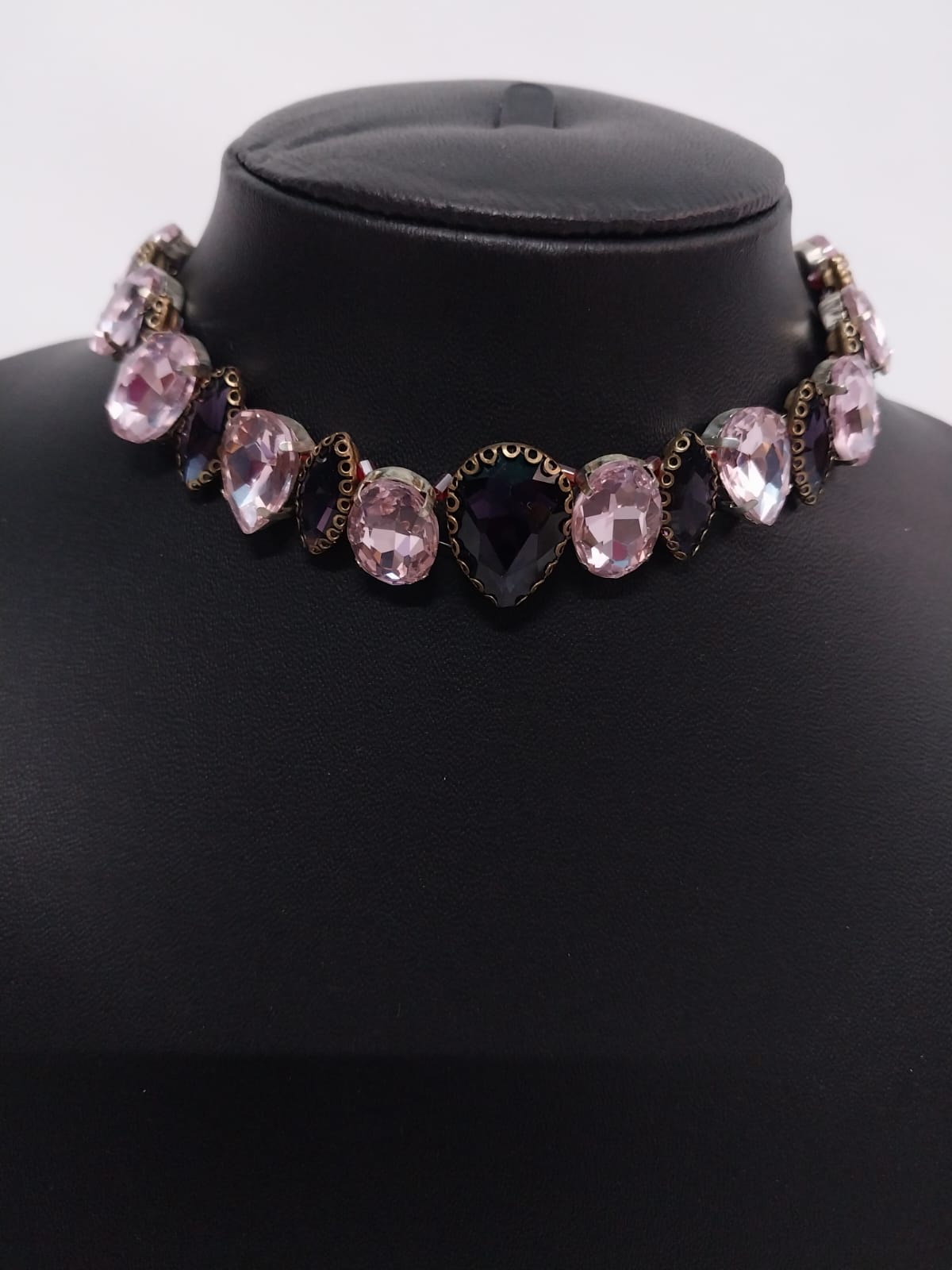 Dazzling Rhinestone Necklace with Earrings: Sparkle in Style