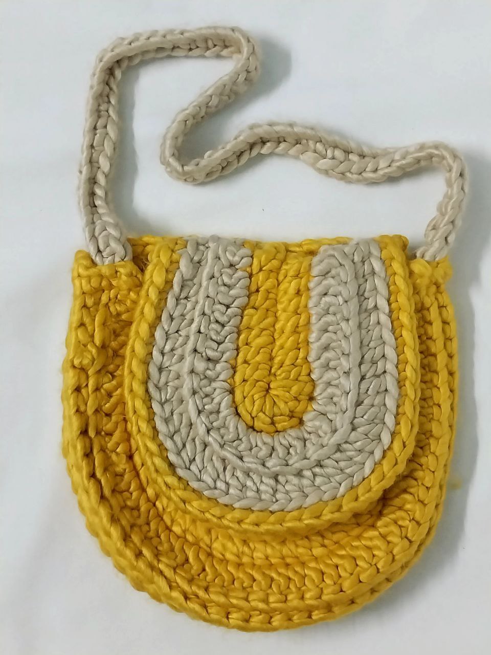 Handcrafted Elegance: Krush Woven Soft Woolen Ladies' Purse