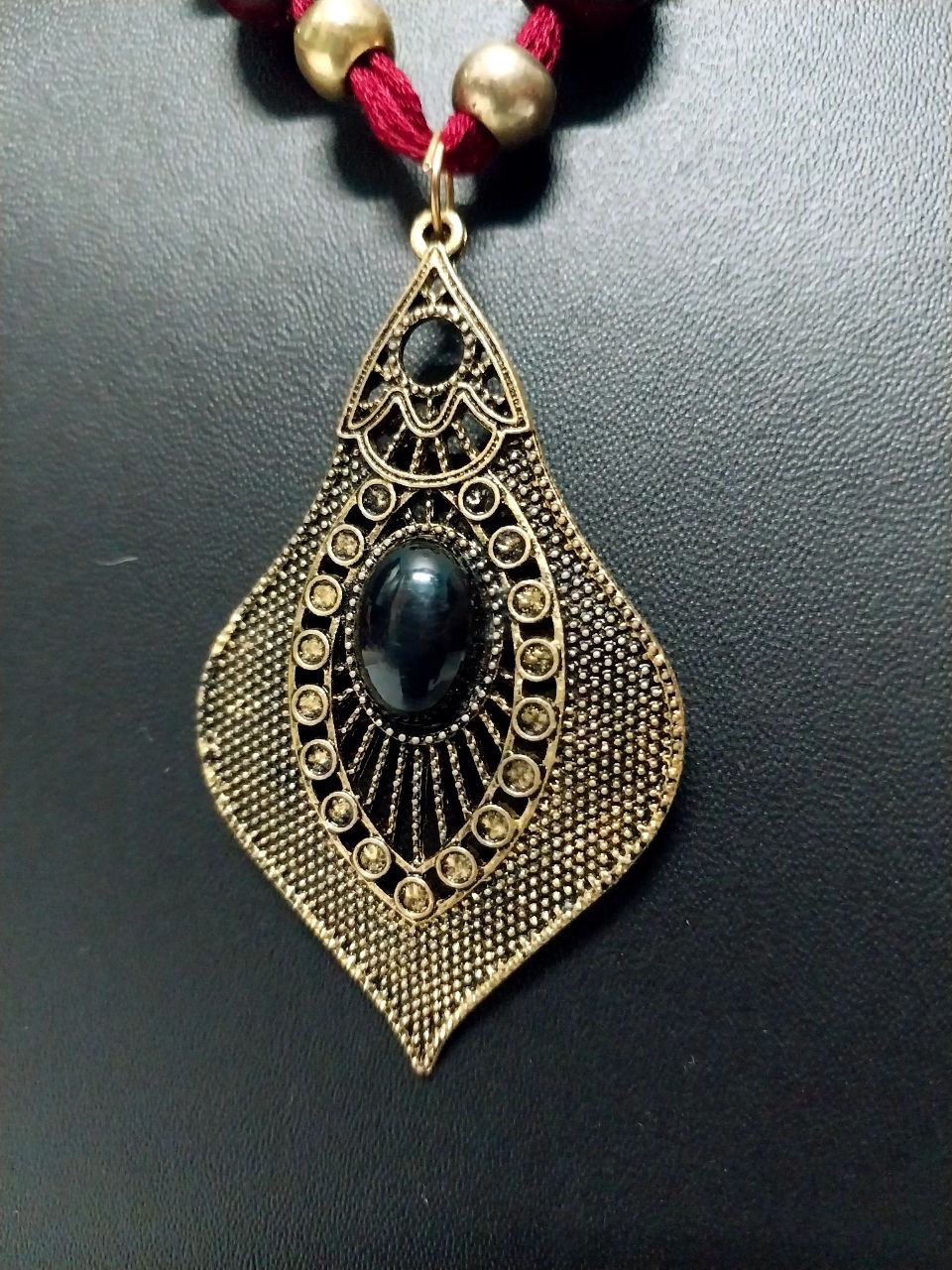 Stylish Necklace with an Awesome Golden Oxidized Locket