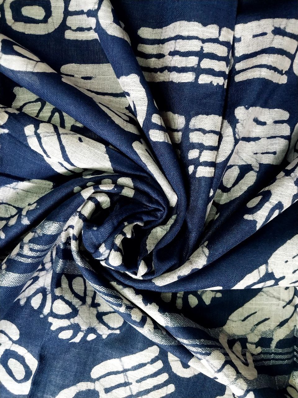 Linen Saree with Batik Print Design