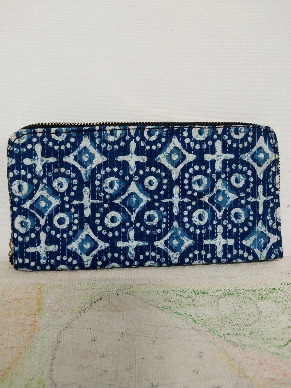 Ikkat pattern Ladies Designer Purse