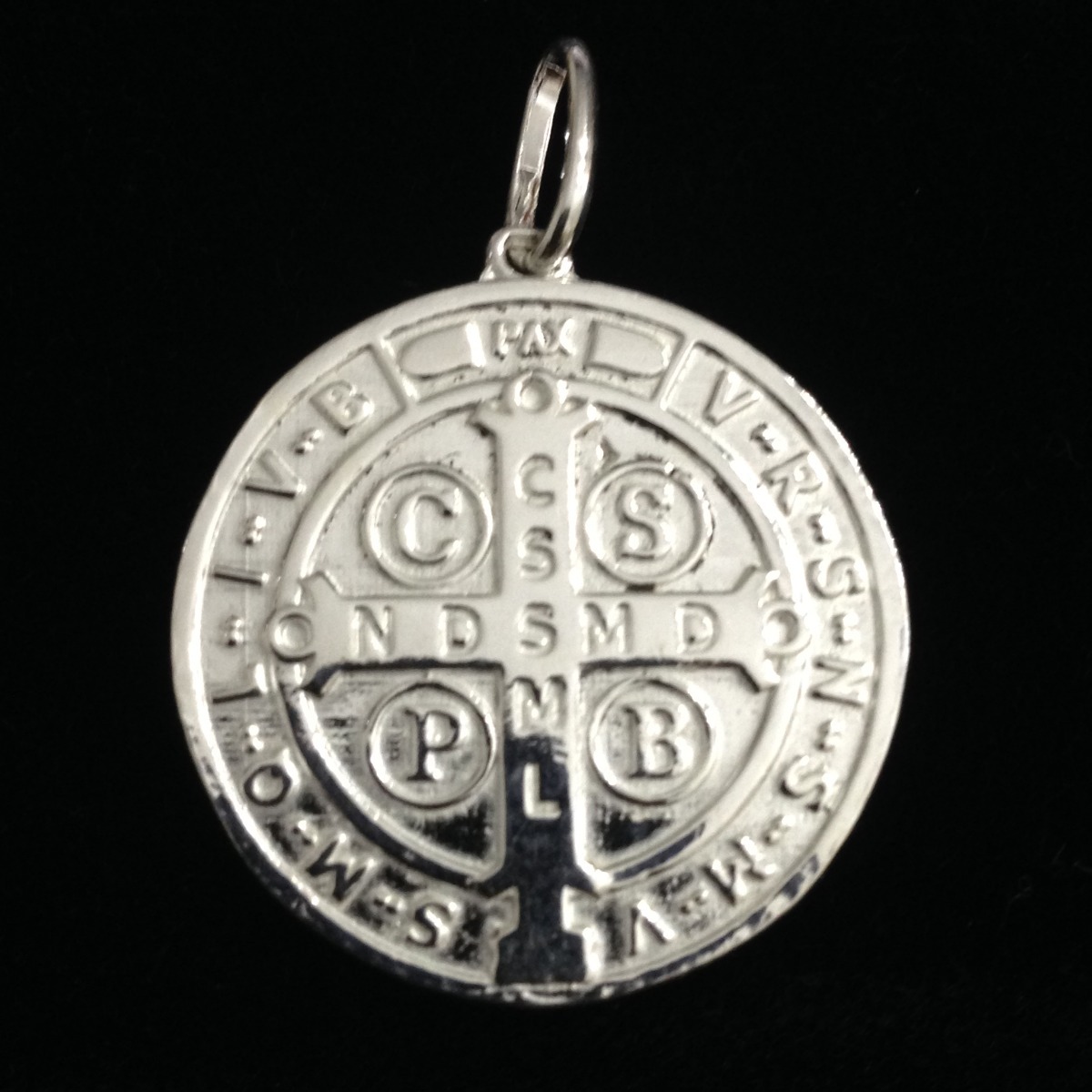 Pingente Medalha de São Bento 