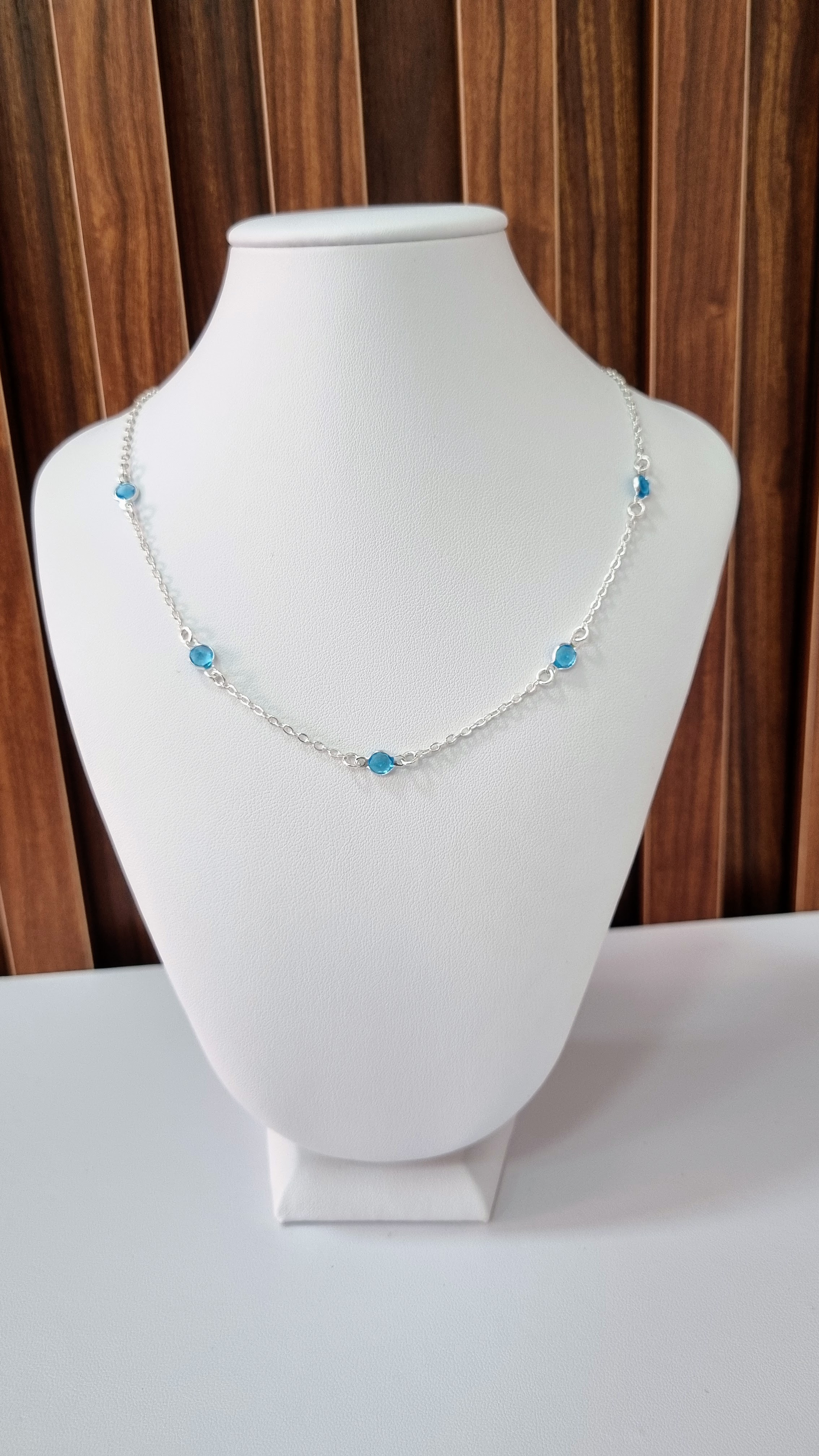 Correntinha Choker Prata Azul Turquesa 