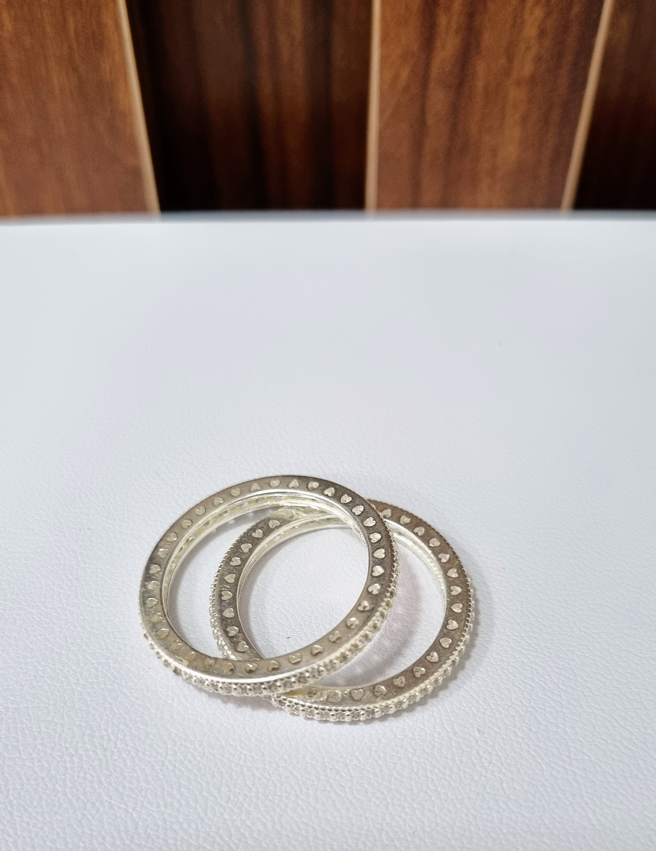 Anel Com Pedras Cravejadas Prata 