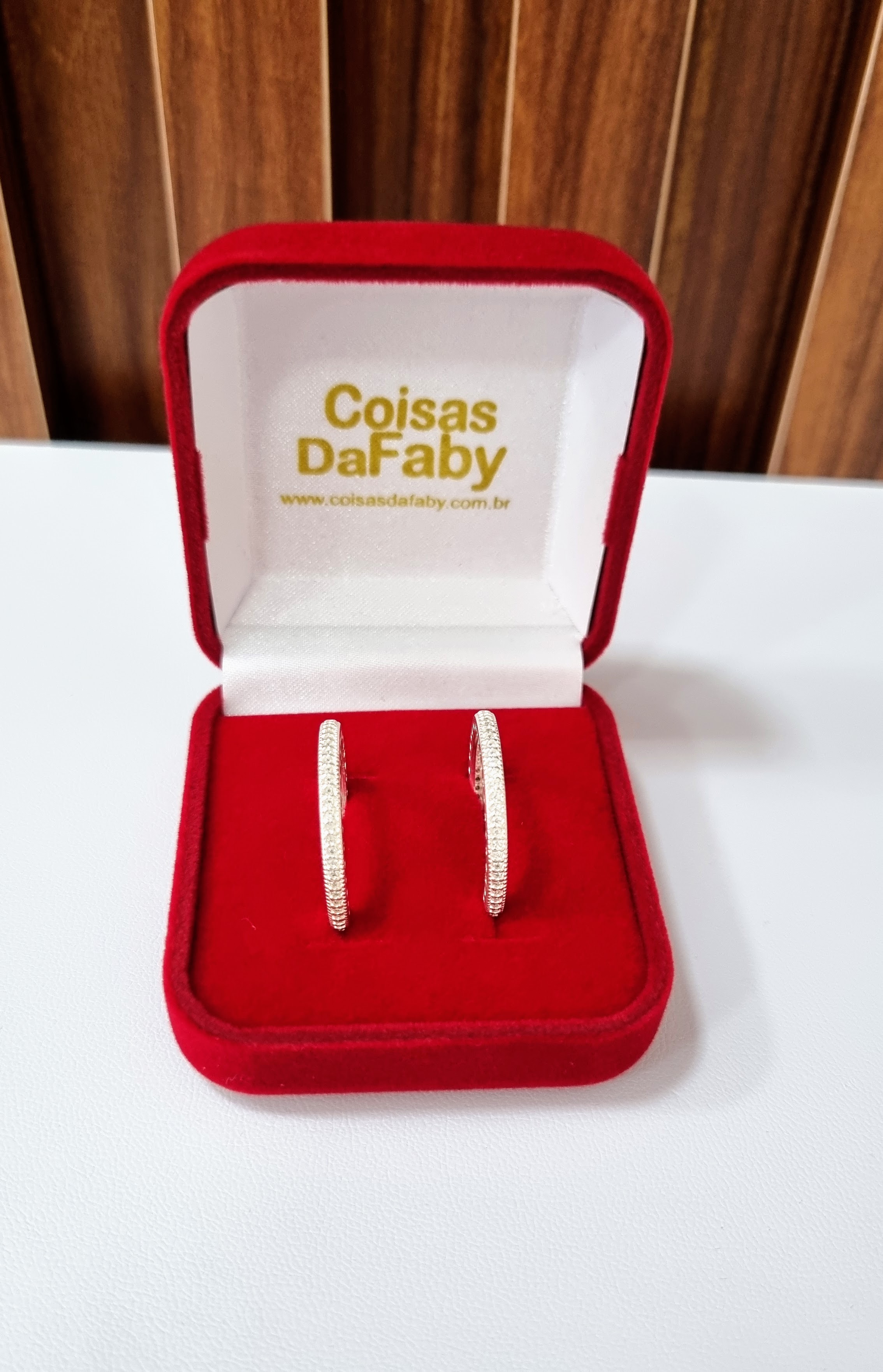 Anel Com Pedras Cravejadas Prata 