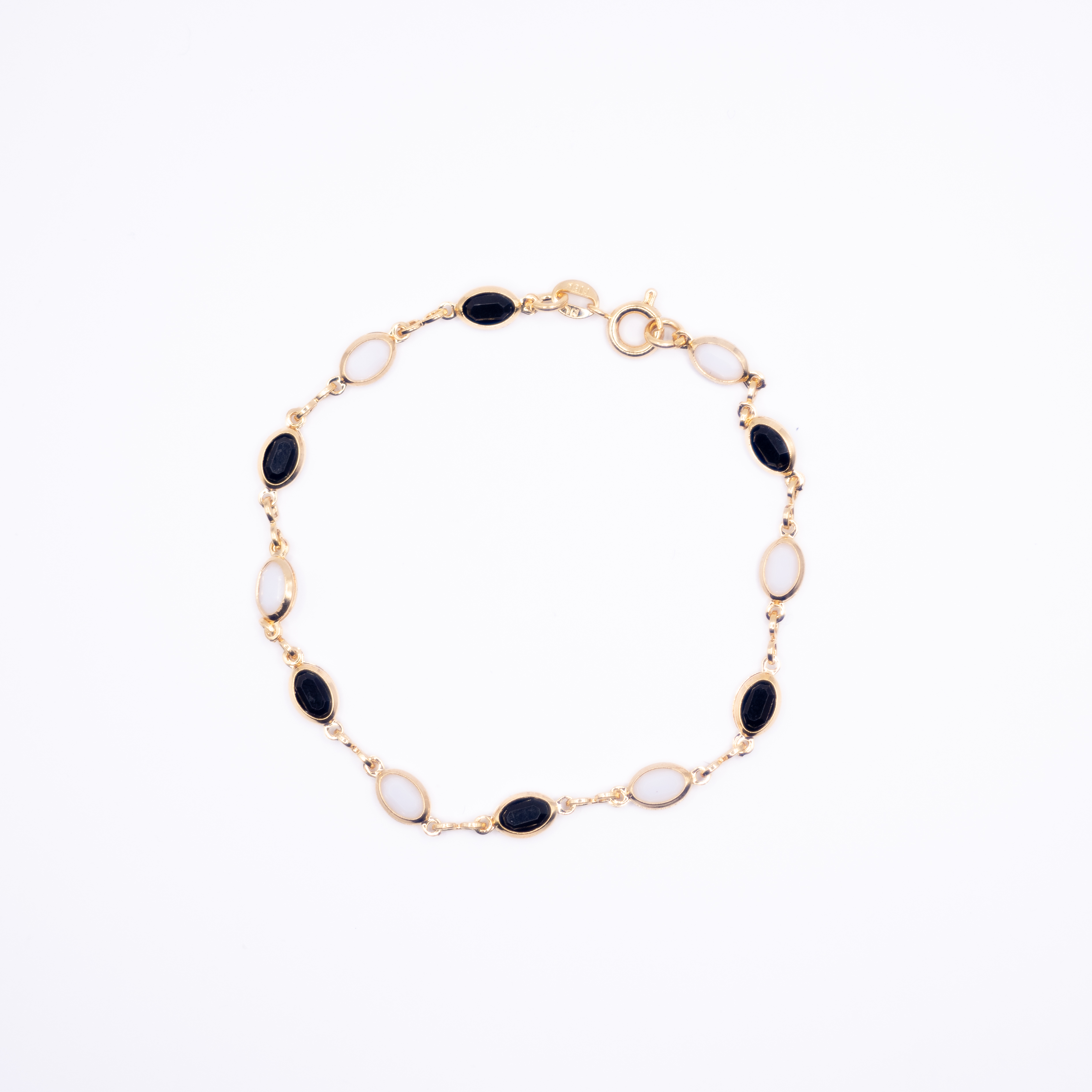 Pulseira Preto e Branco Banhada ouro 18k