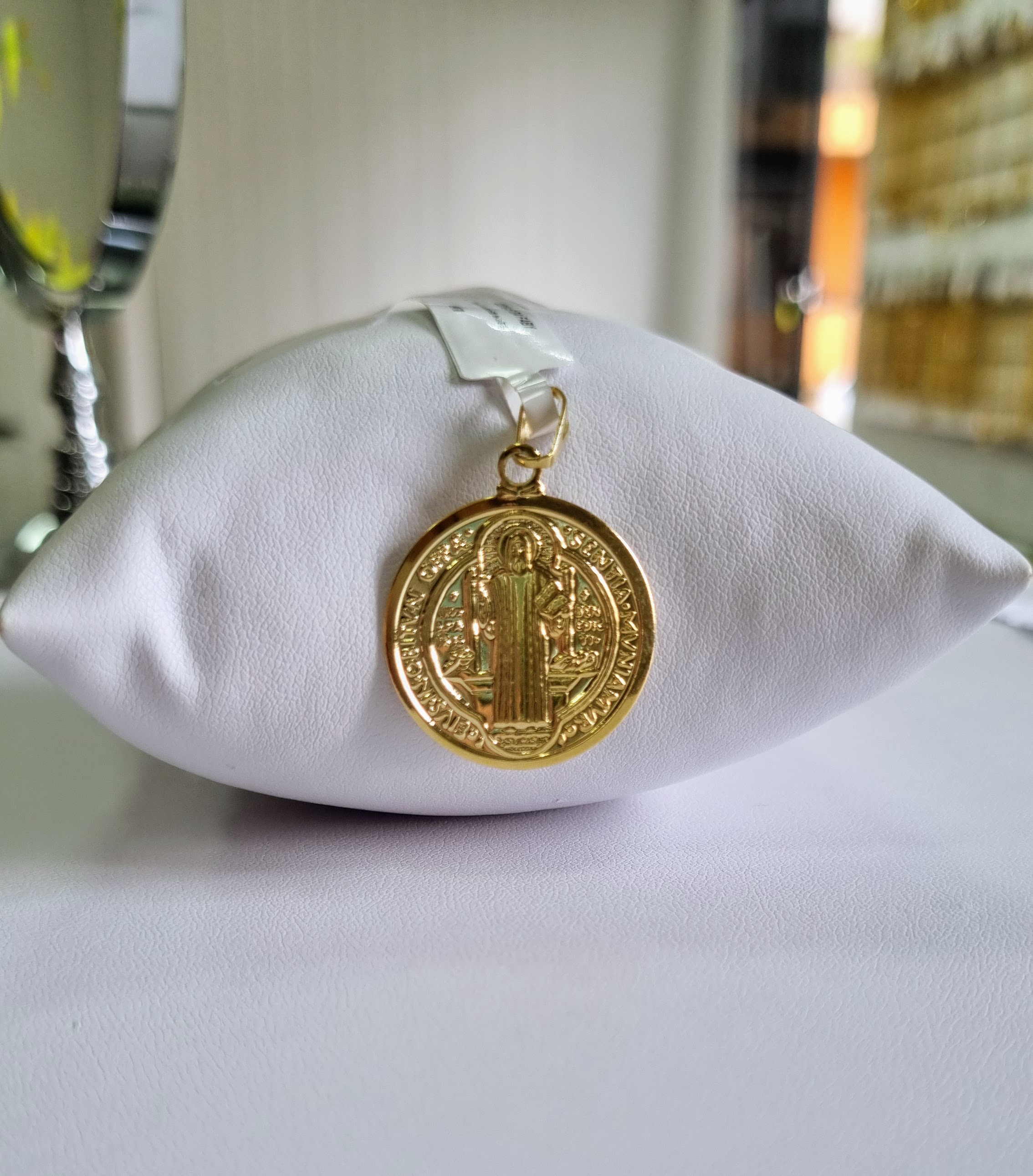 Pingente Medalha São Bento 