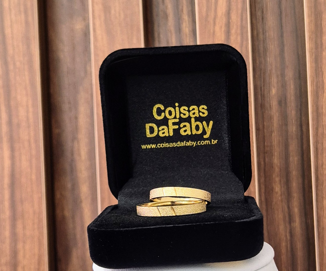 Aliança Diamantada fina 
