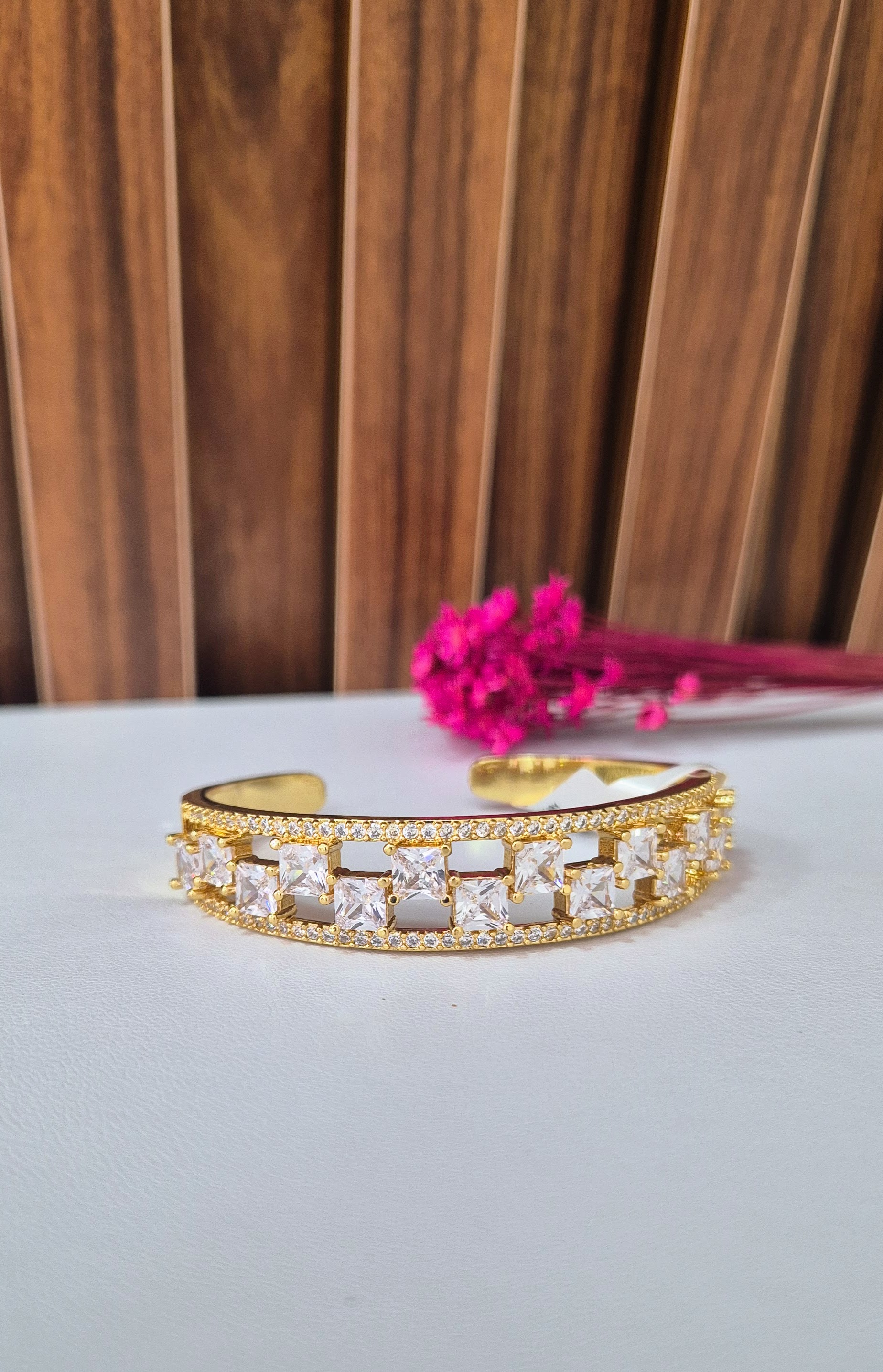 Bracelete com Pedras 