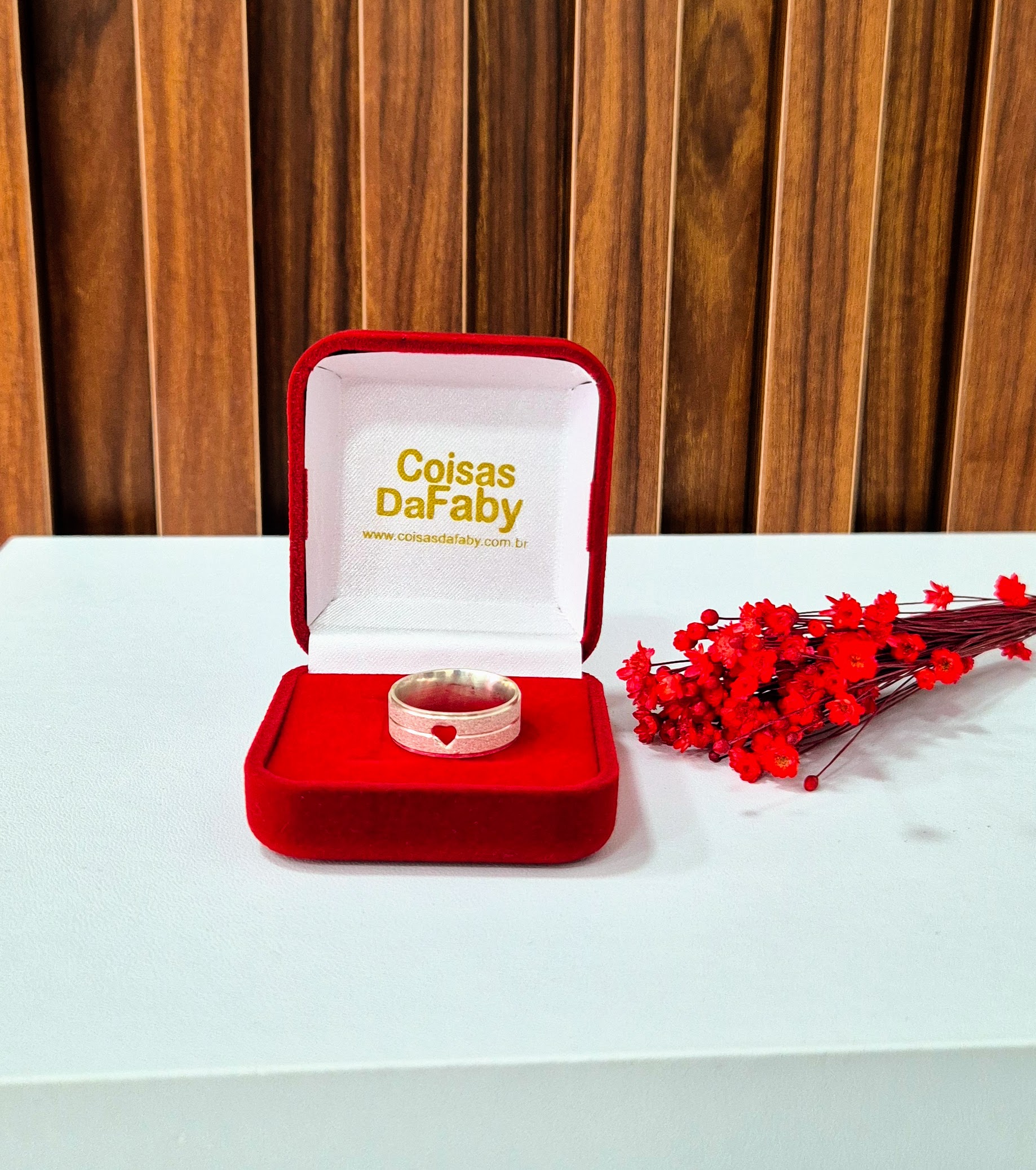 Aliança de Prata Diamantada 7mm