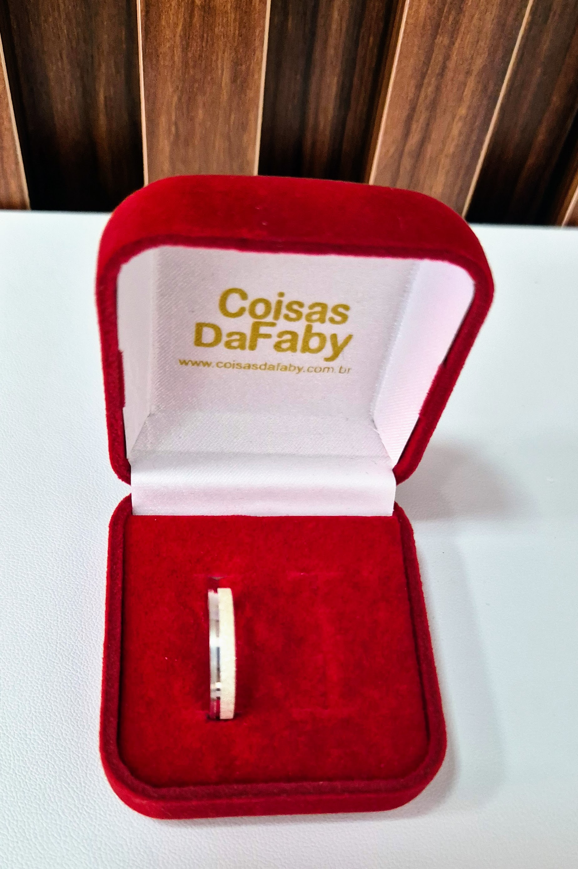 Aliança Prata diamantada/ Lisa 