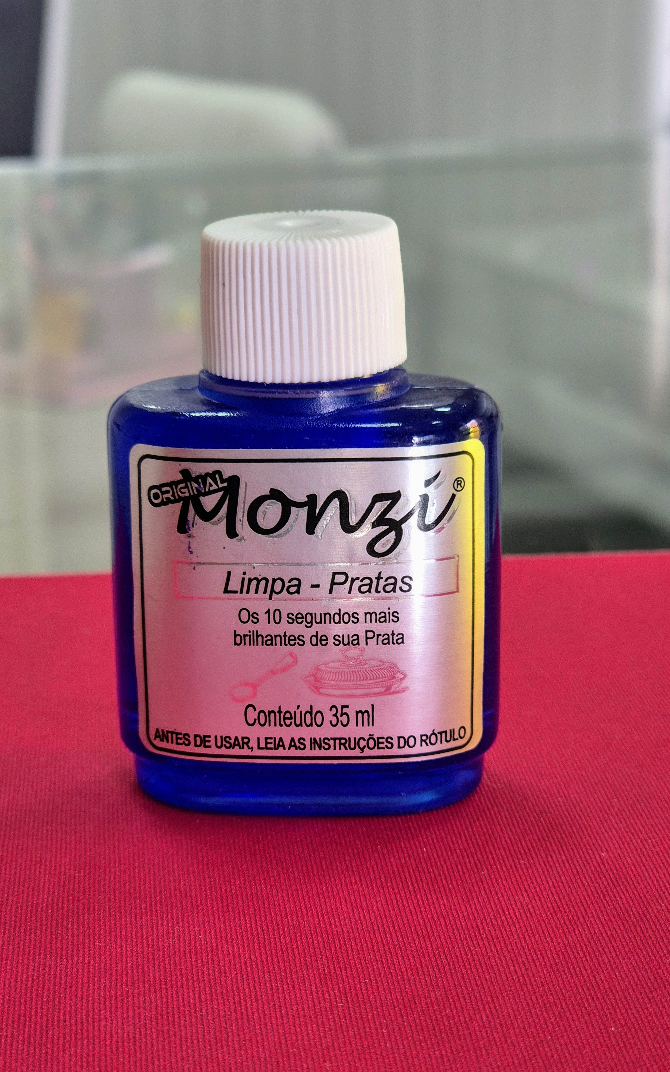 PRODUTO DE LIMPEZA PARA METAIS E JÓIAS 